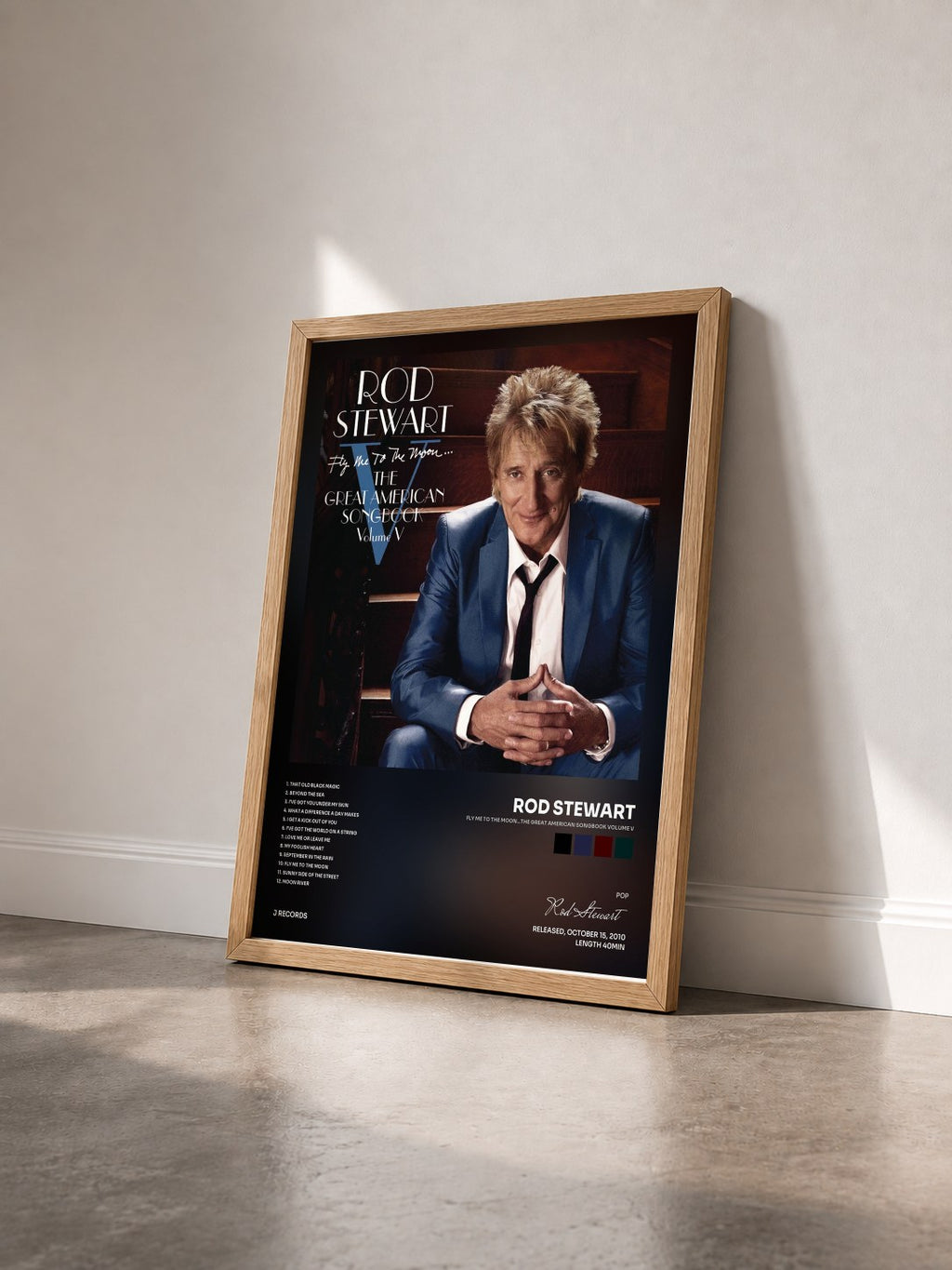 #bois Tableau de l'album Fly Me To The Moon...The Great American Songbook Volume V de Rod Stewart vu de trois quarts, cadre en bois brut