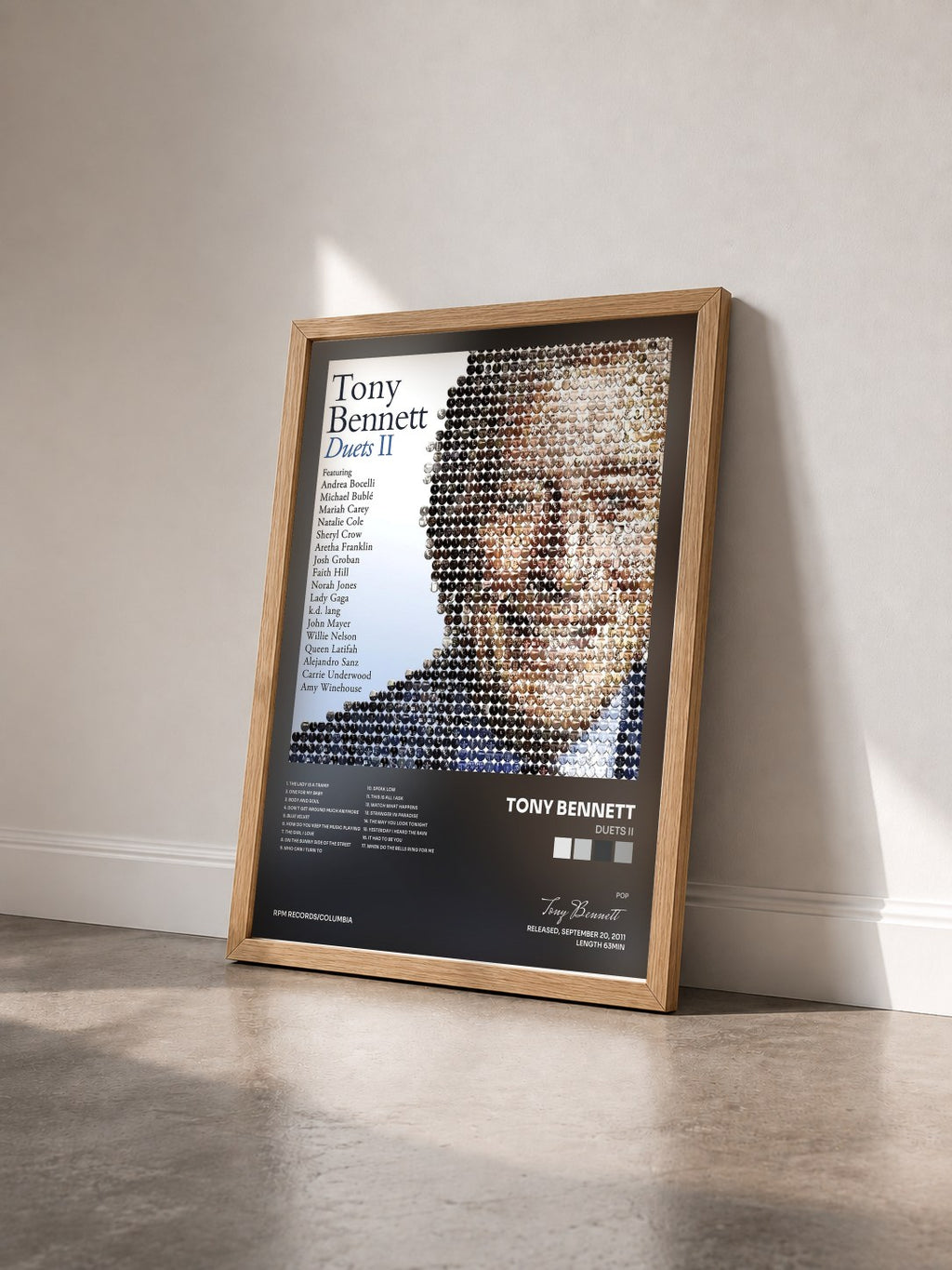 #bois Tableau de l'album Duets II de Tony Bennett vu de trois quarts, cadre en bois brut