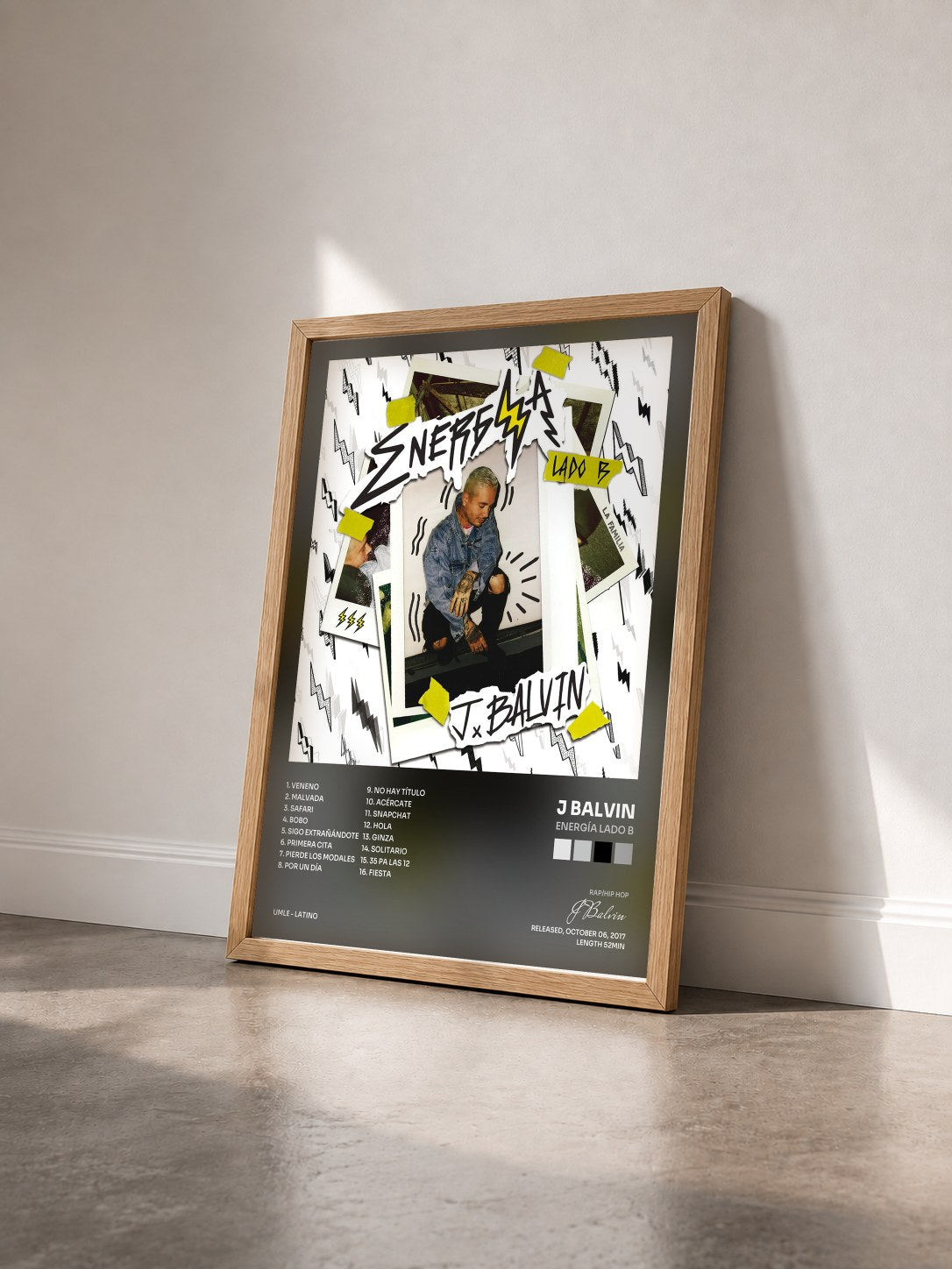 #bois Tableau de l'album Energía Lado B de J Balvin vu de trois quarts, cadre en bois brut