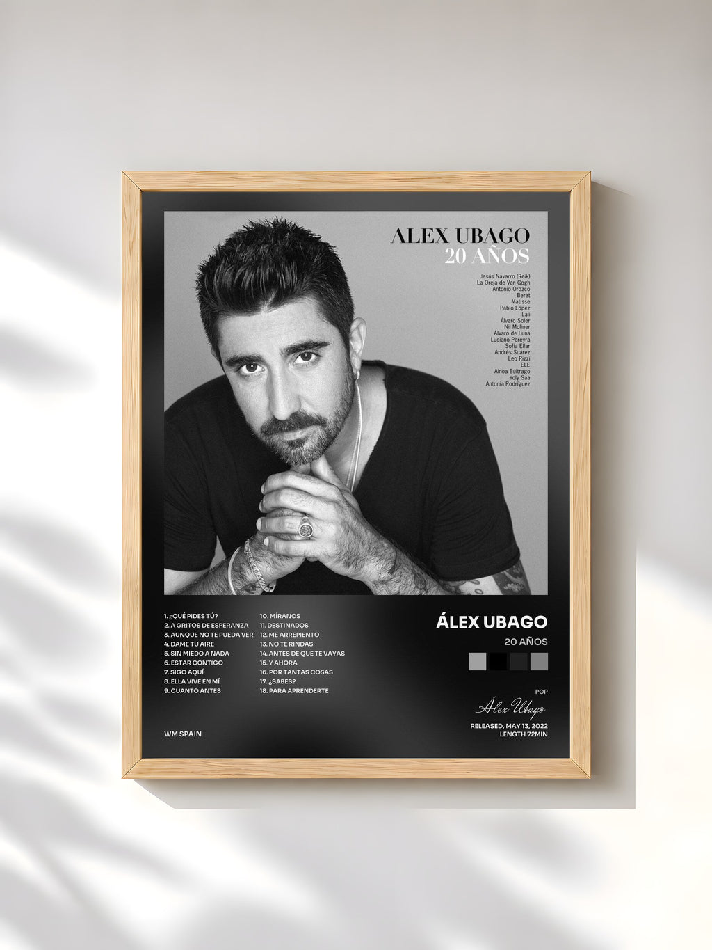 #bois Tableau de l'album 20 Años de Álex Ubago, cadre en bois brut, imprimé et encadré en France