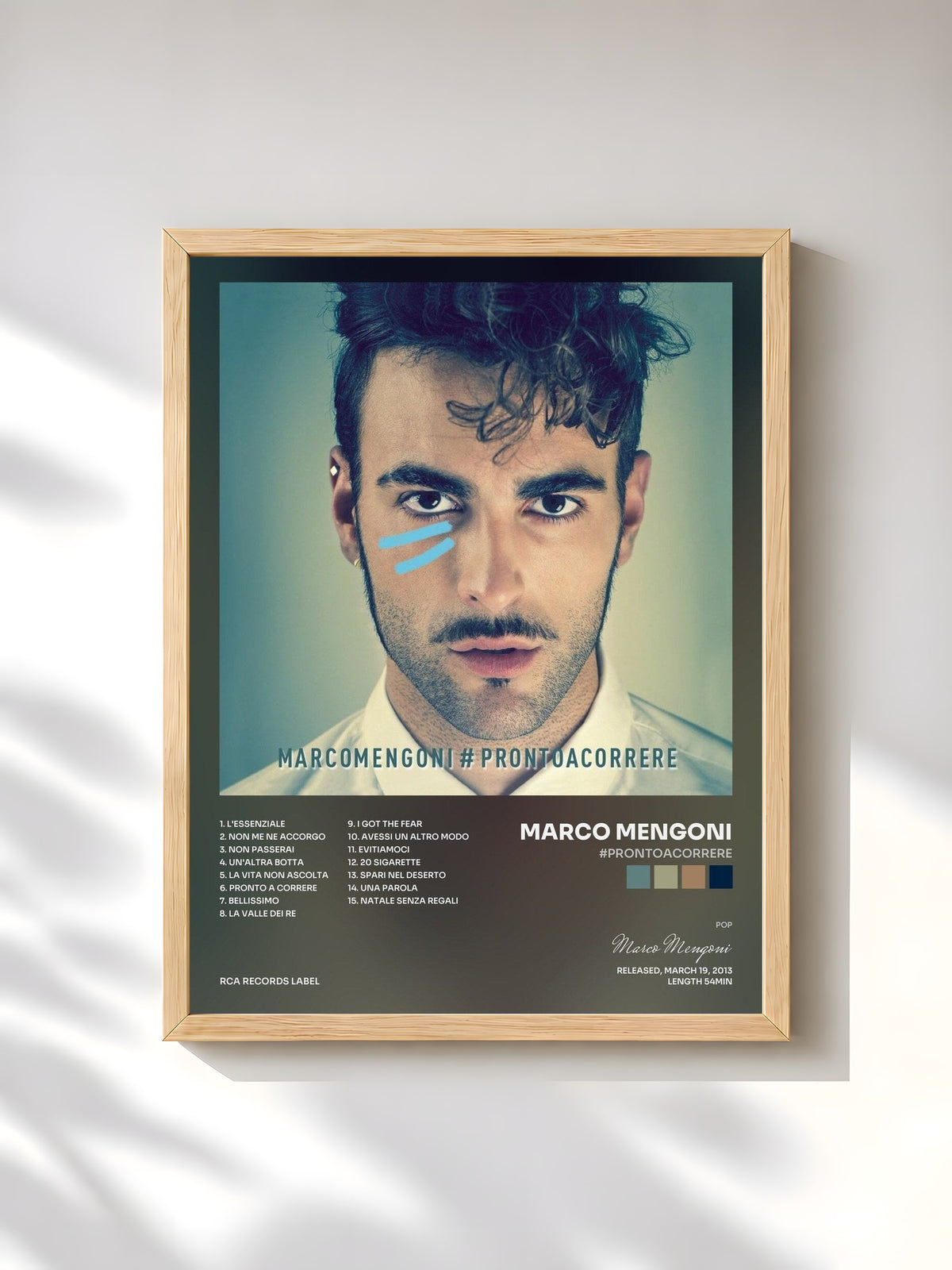 #bois Tableau de l'album #PRONTOACORRERE de Marco Mengoni, cadre en bois brut, imprimé et encadré en France