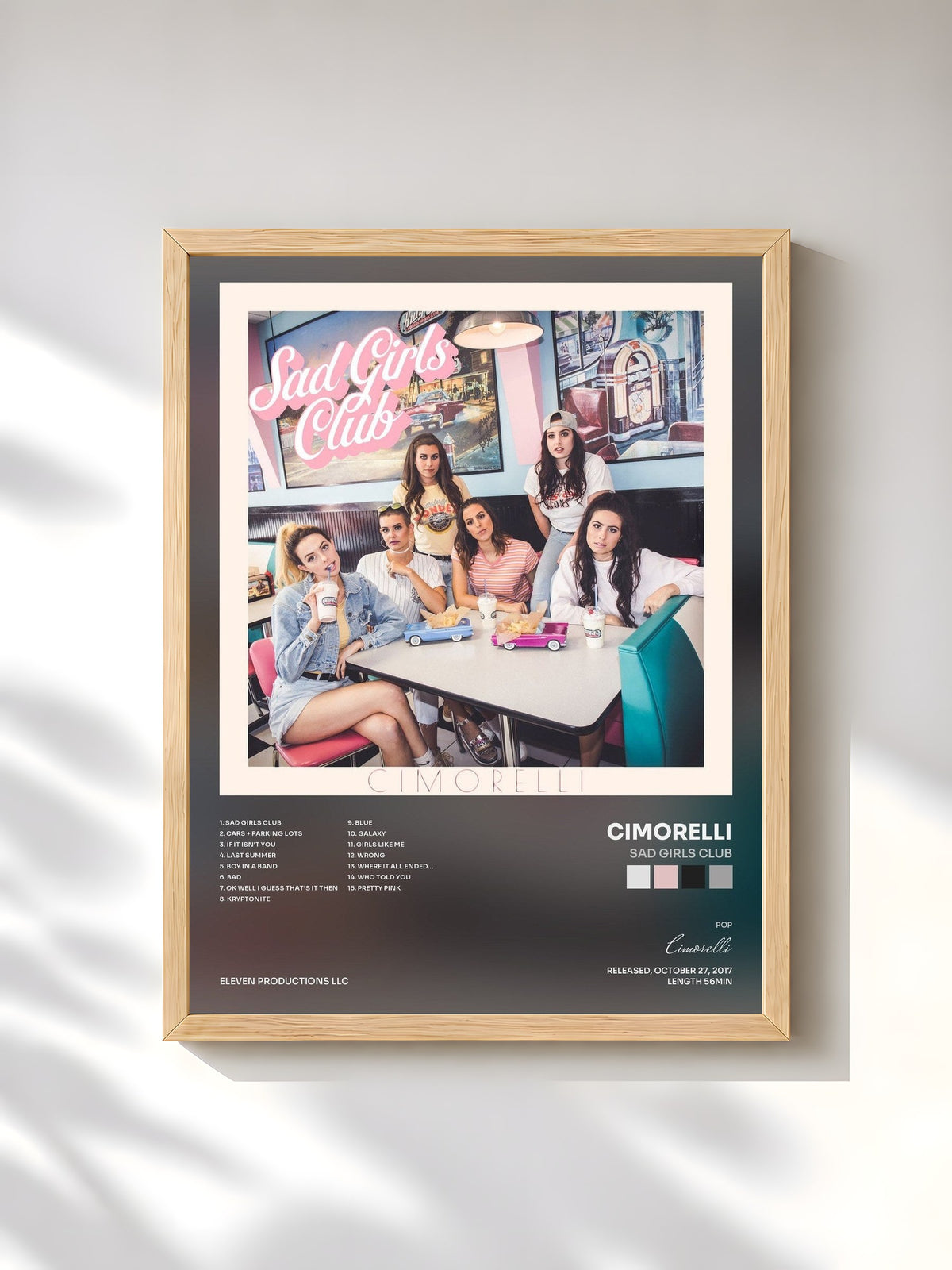 #bois Tableau de l'album Sad Girls Club de Cimorelli, cadre en bois brut, imprimé et encadré en France