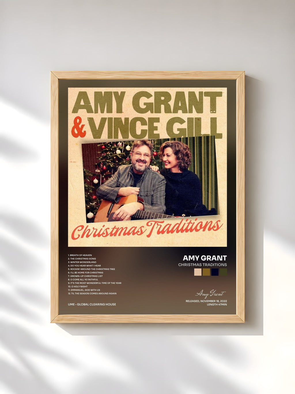 #bois Tableau de l'album Christmas Traditions de Amy Grant, cadre en bois brut, imprimé et encadré en France