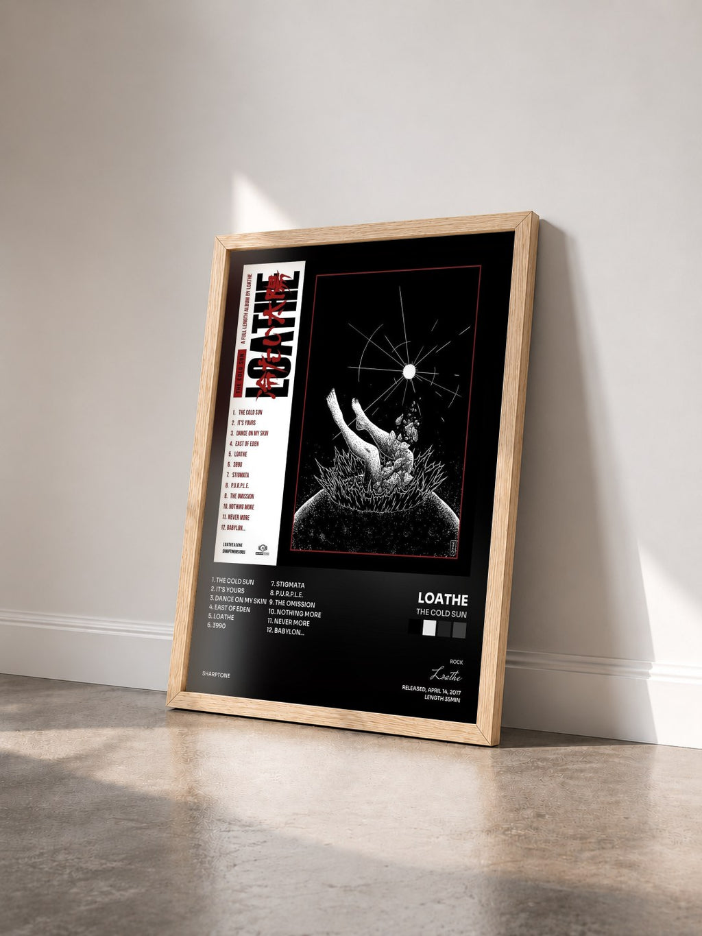 #bois Tableau de l'album The Cold Sun de Loathe vu de trois quarts, cadre en bois brut