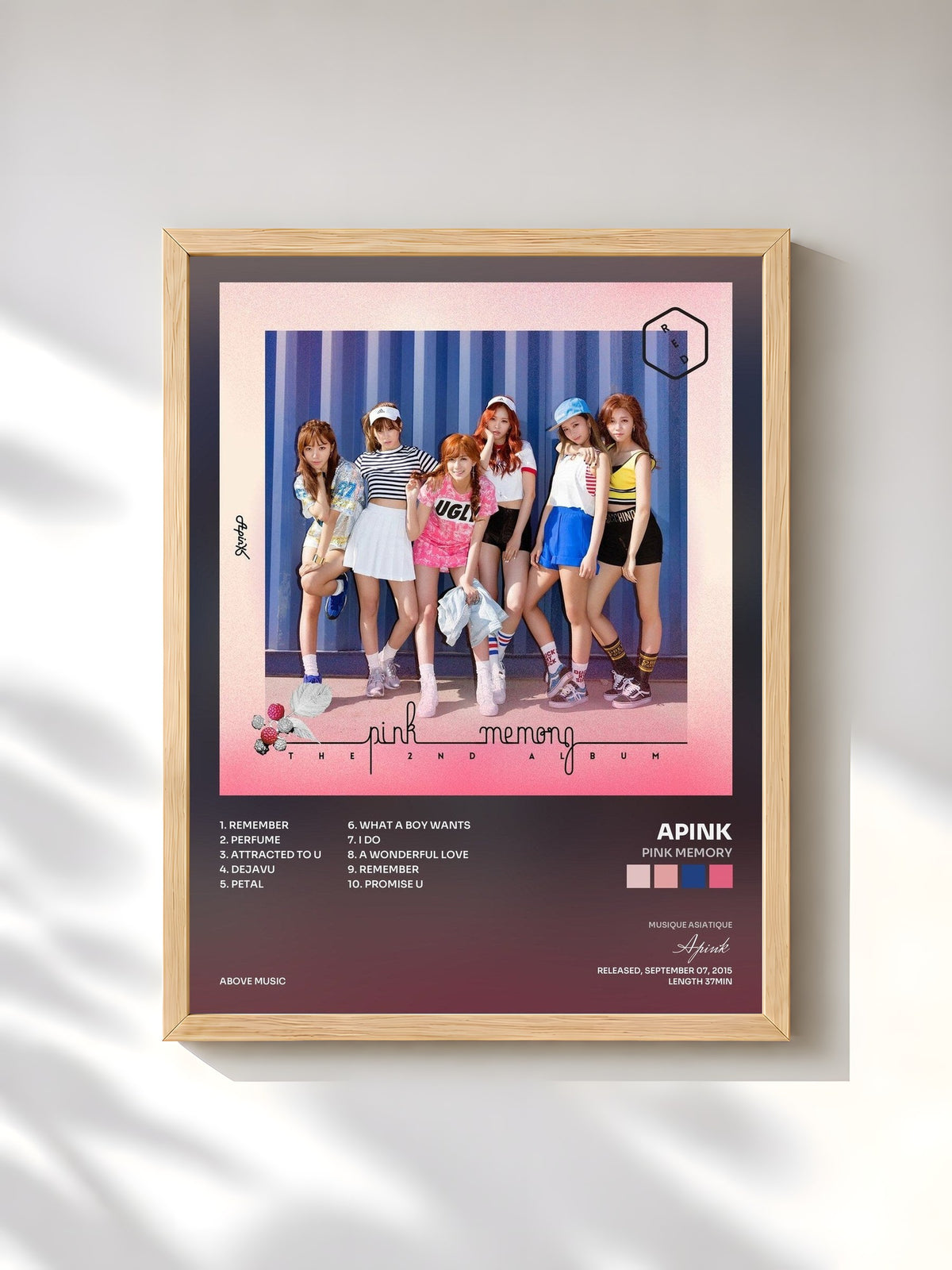 #bois Tableau de l'album Pink MEMORY de Apink, cadre en bois brut, imprimé et encadré en France