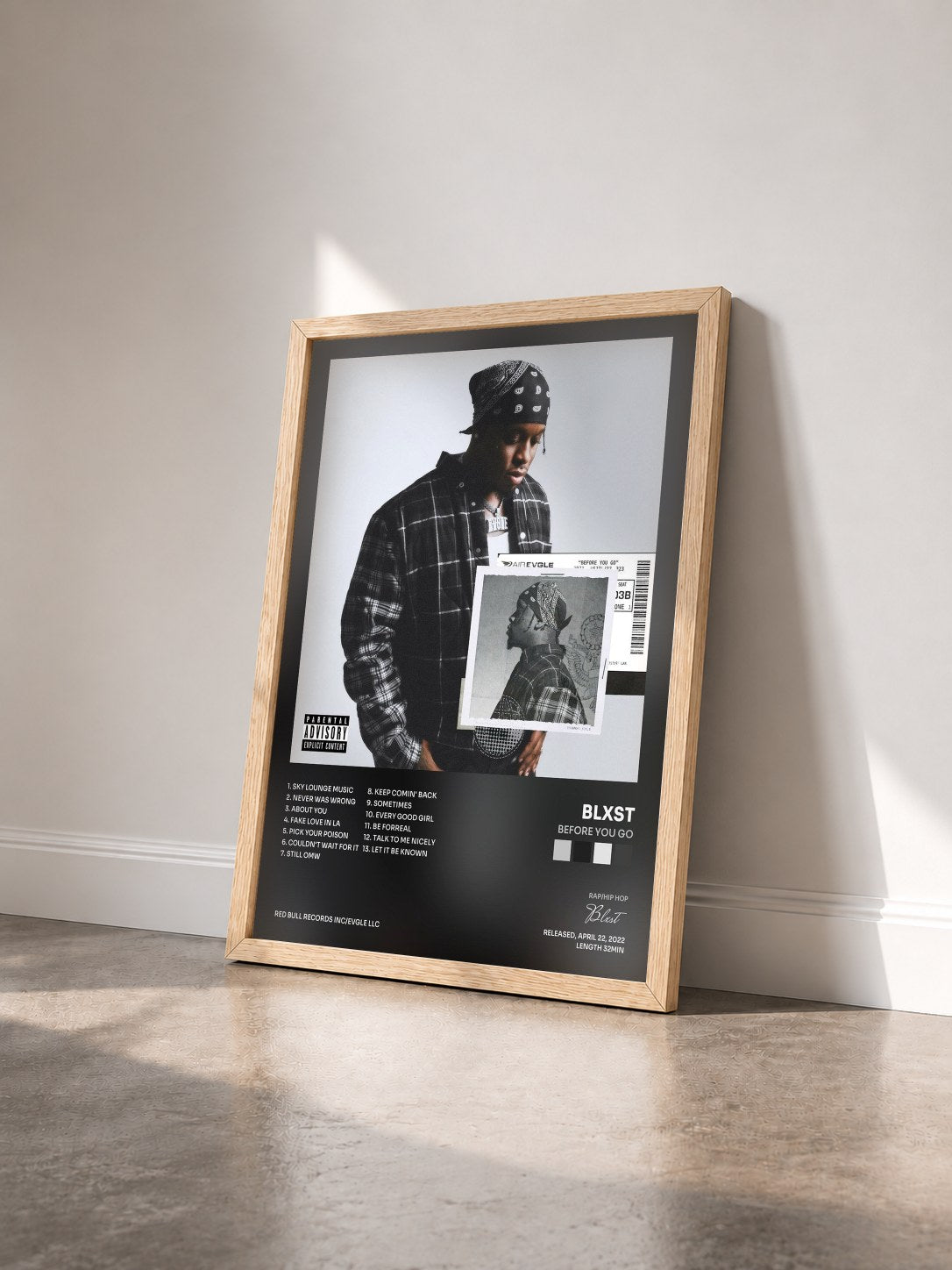 #bois Tableau de l'album Before You Go de Blxst vu de trois quarts, cadre en bois brut