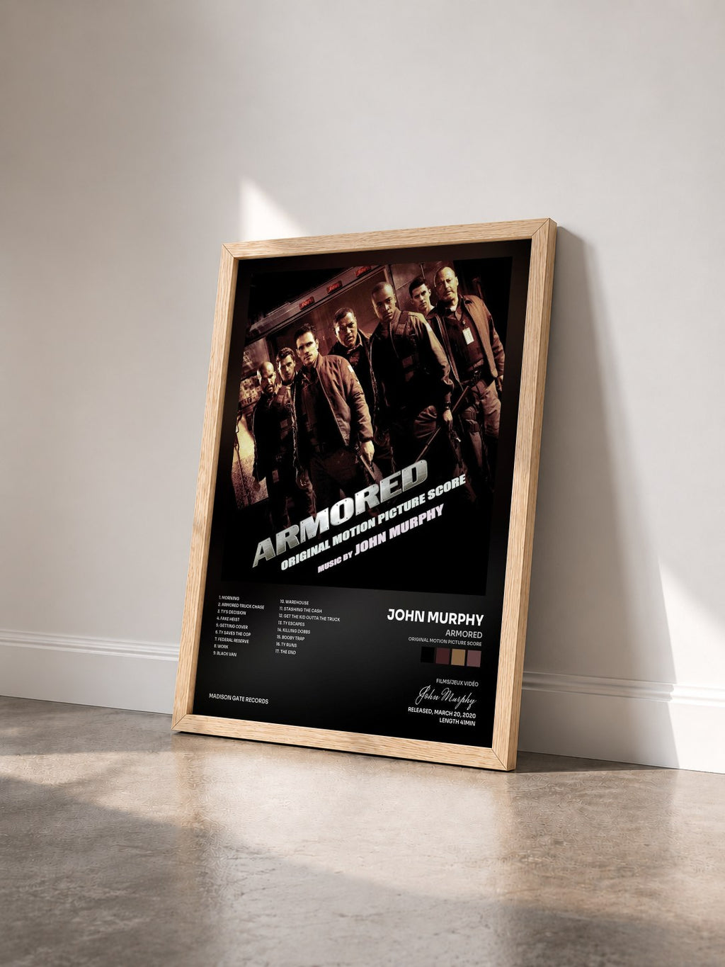 #bois Tableau de l'album Armored (Original Motion Picture Score) de John Murphy vu de trois quarts, cadre en bois brut