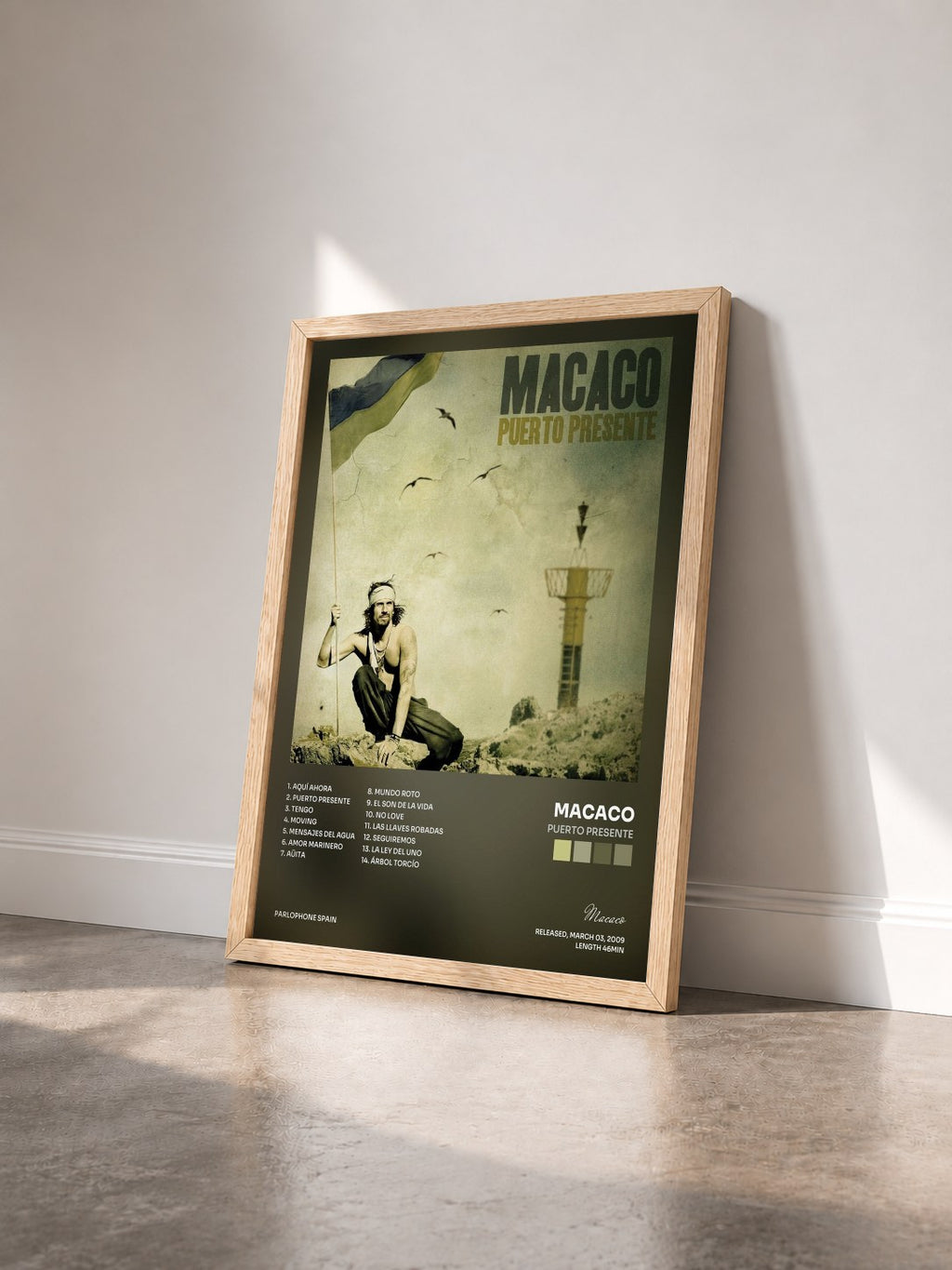 #bois Tableau de l'album Puerto Presente de Macaco vu de trois quarts, cadre en bois brut