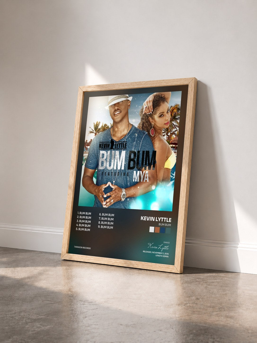 #bois Tableau de l'album Bum Bum de Kevin Lyttle vu de trois quarts, cadre en bois brut