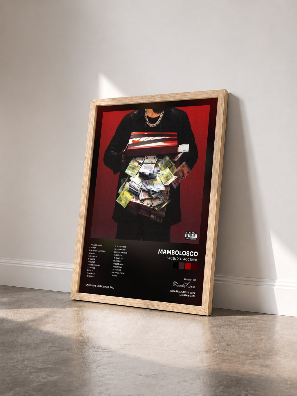 #bois Tableau de l'album Facendo Faccende de MamboLosco vu de trois quarts, cadre en bois brut