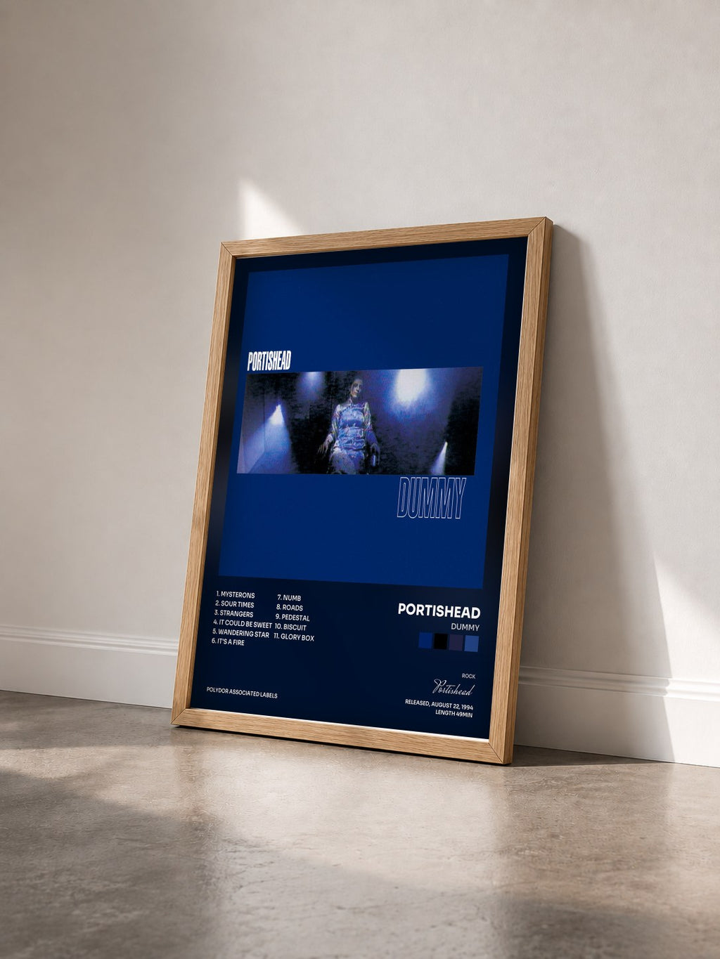 #bois Tableau de l'album Dummy de Portishead vu de trois quarts, cadre en bois brut