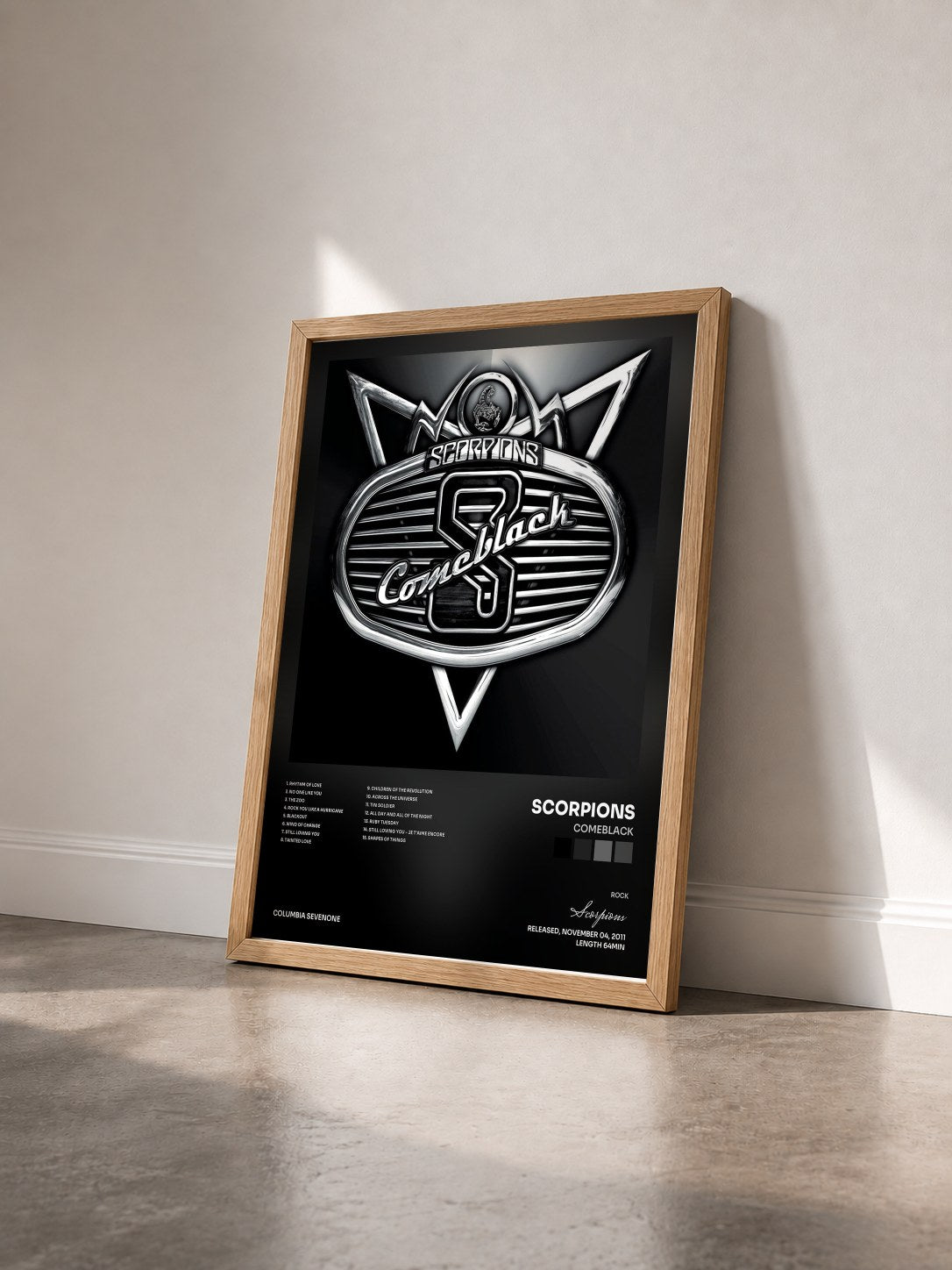 #bois Tableau de l'album Comeblack de Scorpions vu de trois quarts, cadre en bois brut
