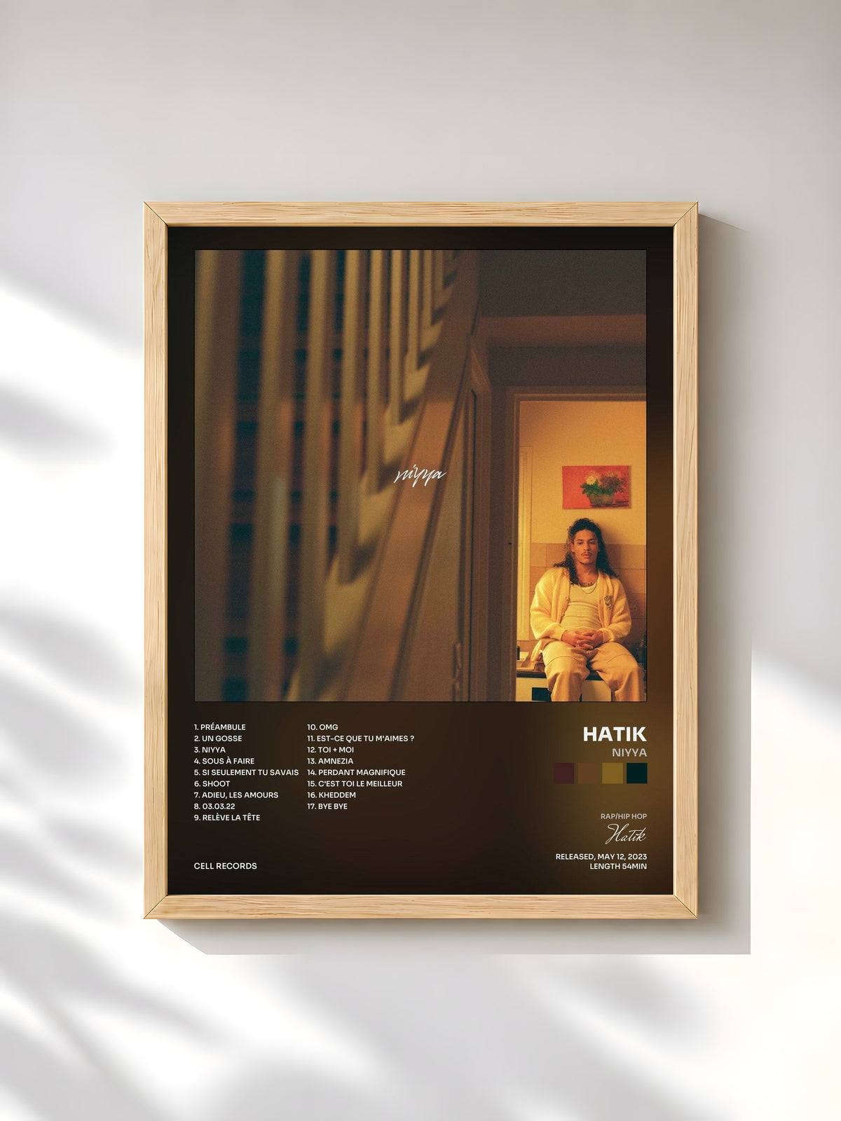 #bois Tableau de l'album niyya de Hatik, cadre en bois brut, imprimé et encadré en France