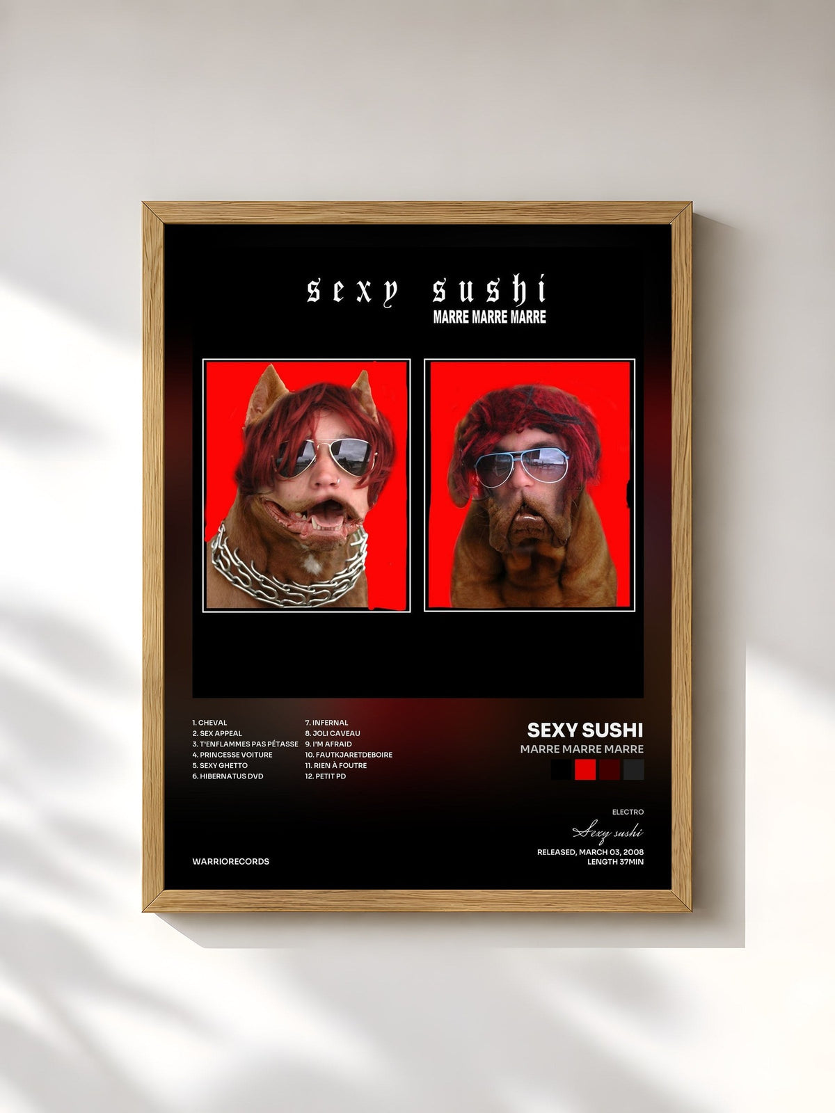 #bois Tableau de l'album Marre marre marre de Sexy sushi, cadre en bois brut, imprimé et encadré en France