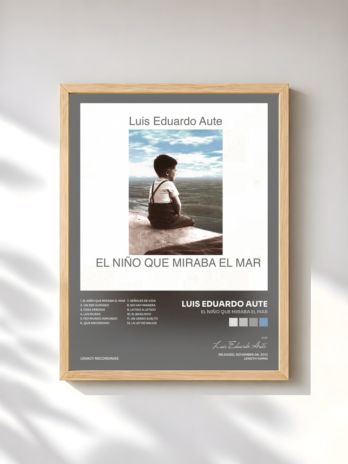 #bois Tableau de l'album El Niño Que Miraba El Mar de Luis Eduardo Aute, cadre en bois brut, imprimé et encadré en France