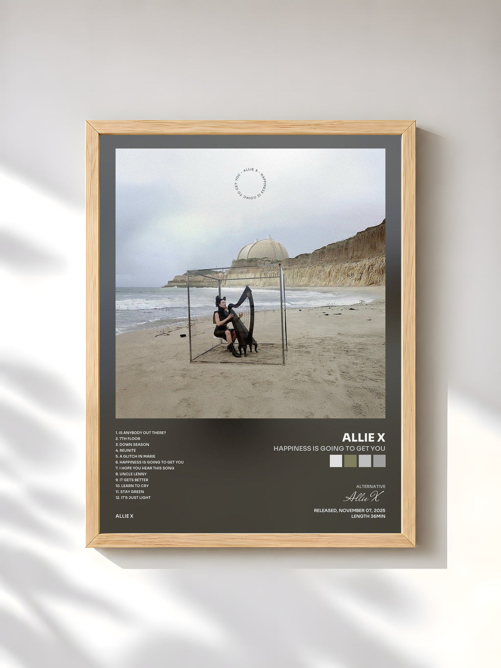 #bois Tableau de l'album Happiness Is Going To Get You de Allie X, cadre en bois brut, imprimé et encadré en France