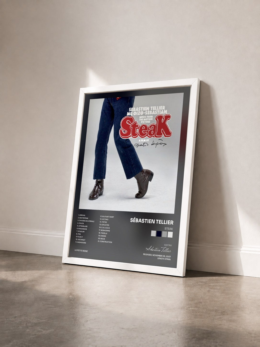 #blanc Tableau de l'album Steak de Sébastien Tellier vu de trois quarts, cadre blanc