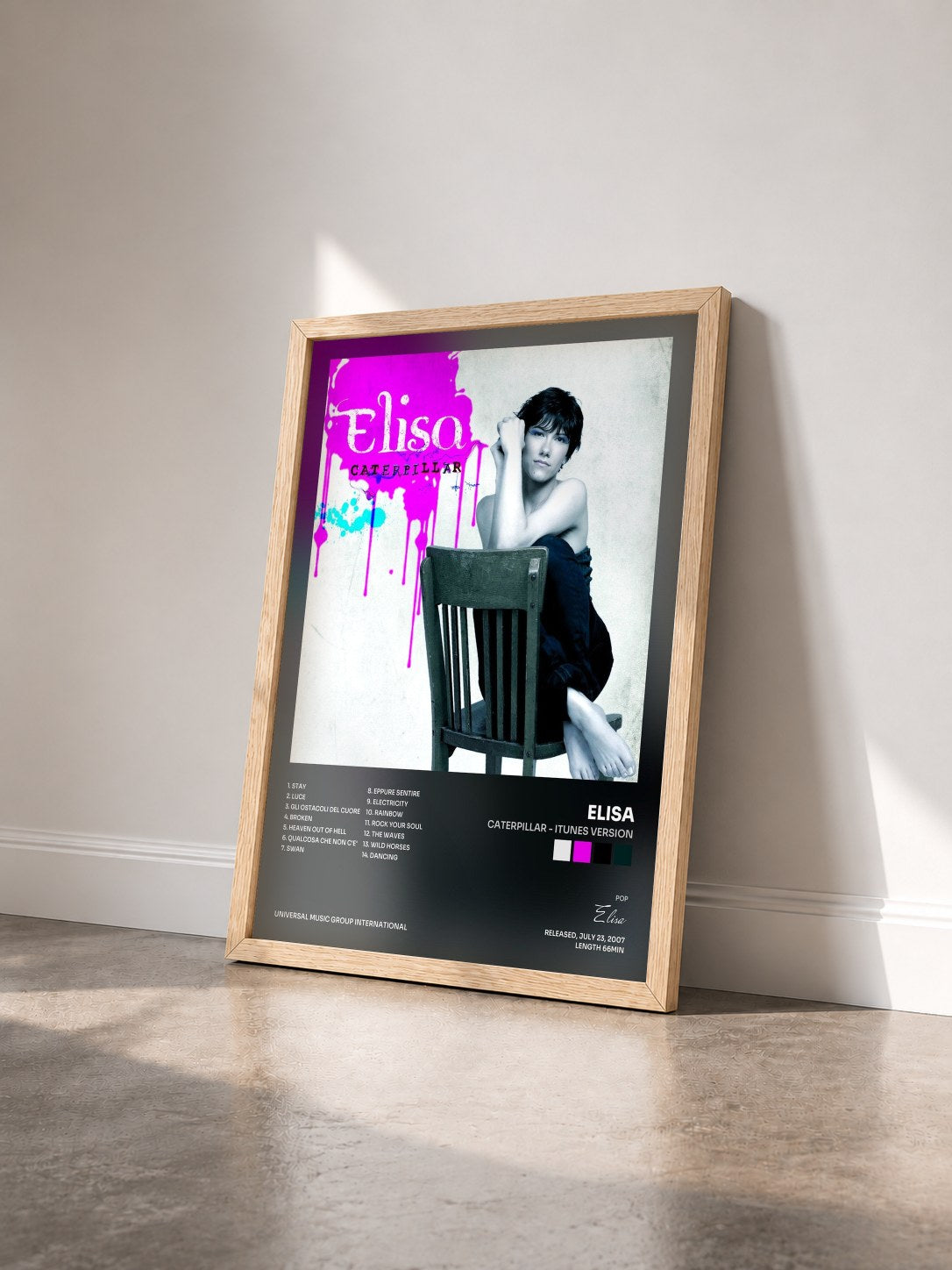 #bois Tableau de l'album Caterpillar - iTunes Version de Elisa vu de trois quarts, cadre en bois brut