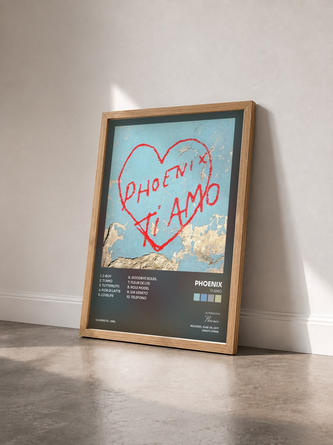 #bois Tableau de l'album Ti Amo de Phoenix vu de trois quarts, cadre en bois brut