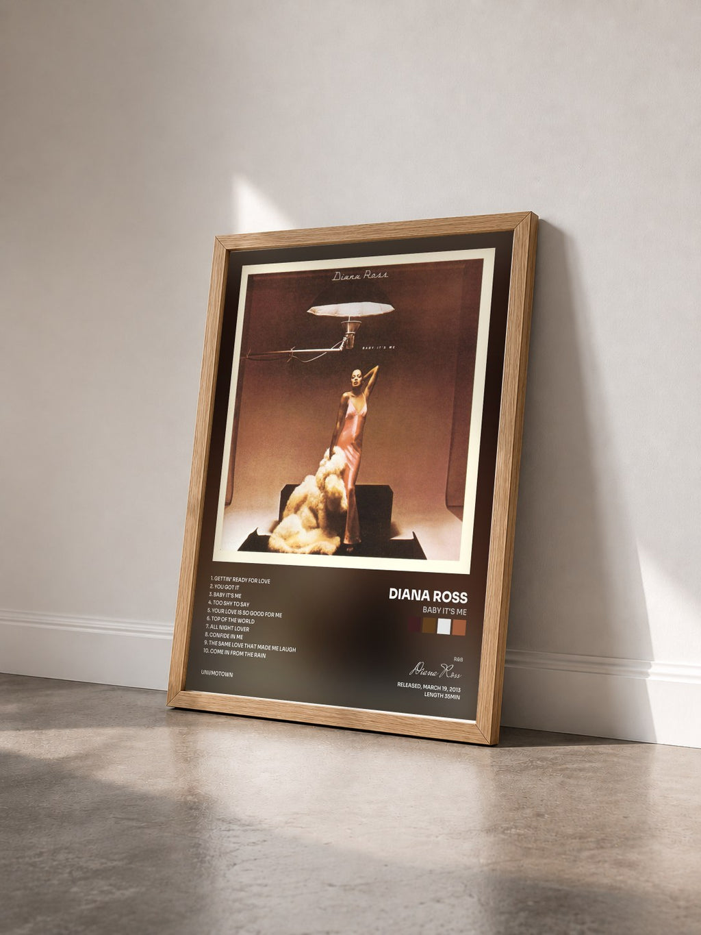 #bois Tableau de l'album Baby It's Me de Diana Ross vu de trois quarts, cadre en bois brut