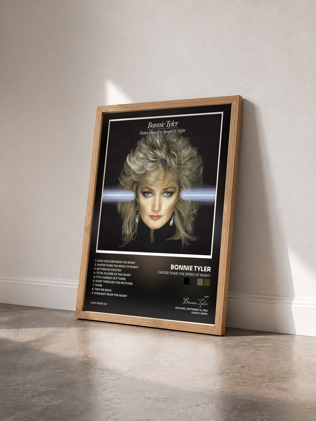 #bois Tableau de l'album Faster Than the Speed of Night de Bonnie Tyler vu de trois quarts, cadre en bois brut