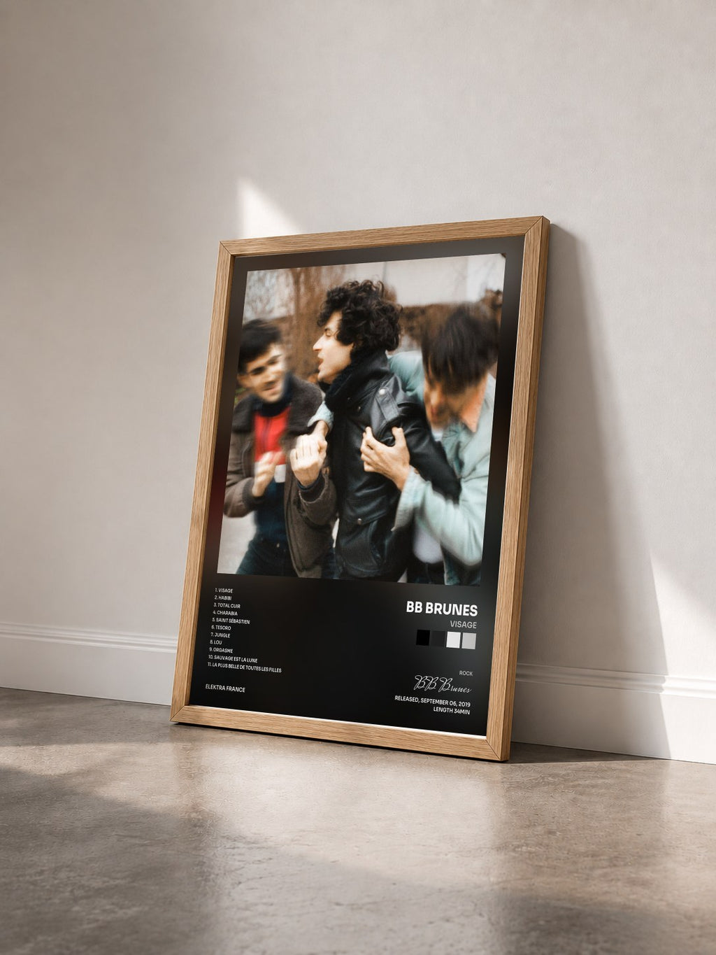 #bois Tableau de l'album Visage de BB Brunes vu de trois quarts, cadre en bois brut