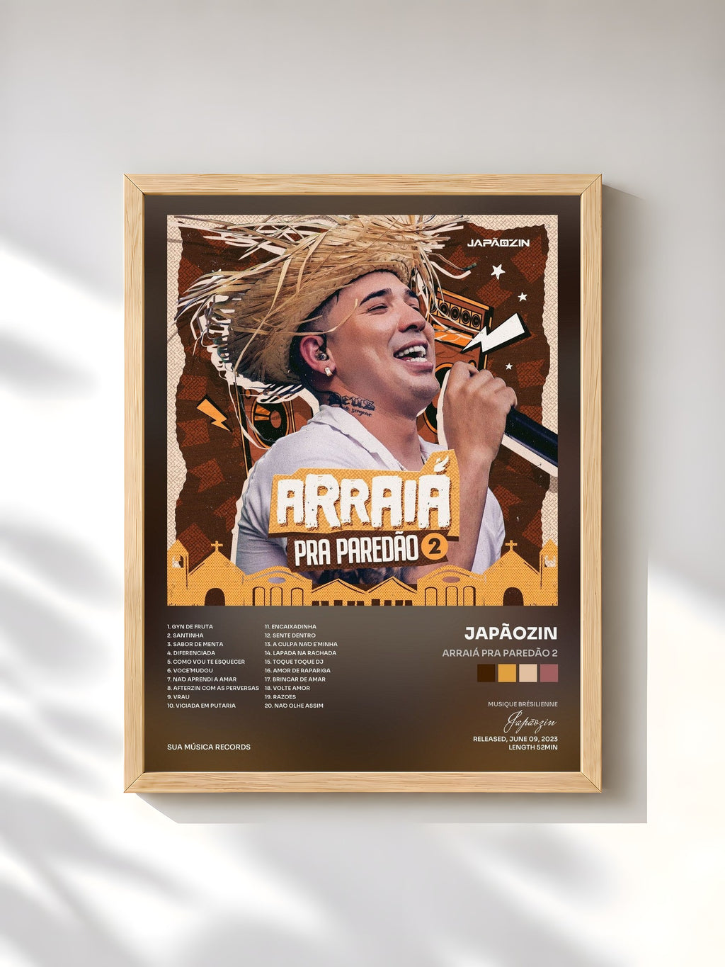 #bois Tableau de l'album Arraiá Pra Paredão 2 de Japãozin, cadre en bois brut, imprimé et encadré en France