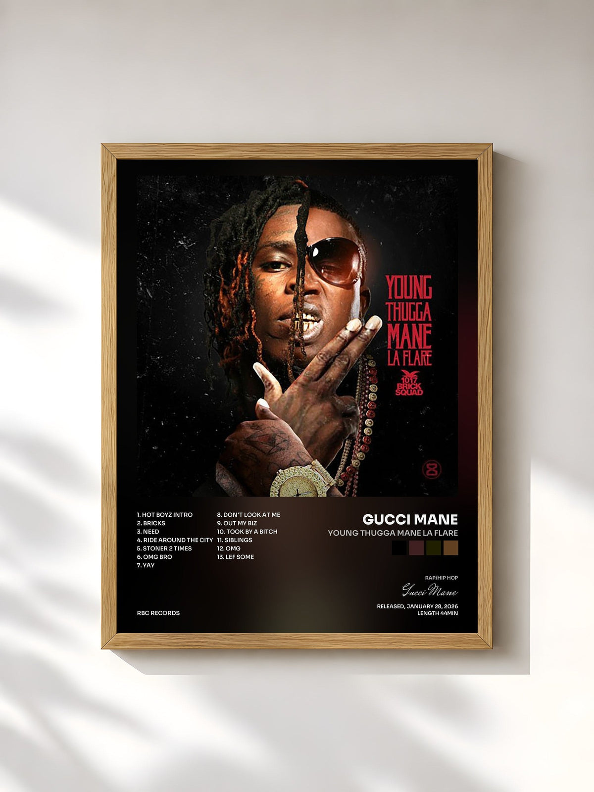 #bois Tableau de l'album Young Thugga Mane La Flare de Gucci Mane, cadre en bois brut, imprimé et encadré en France