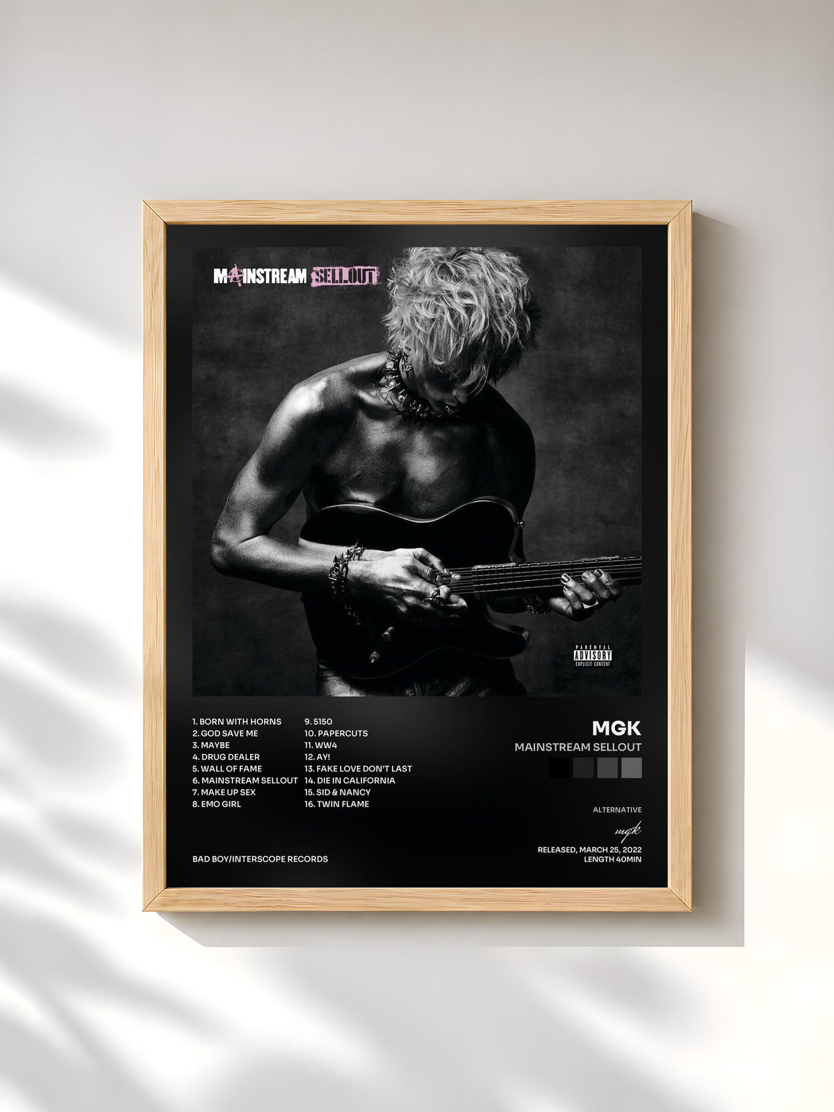 #bois Tableau de l'album mainstream sellout de mgk, cadre en bois brut, imprimé et encadré en France