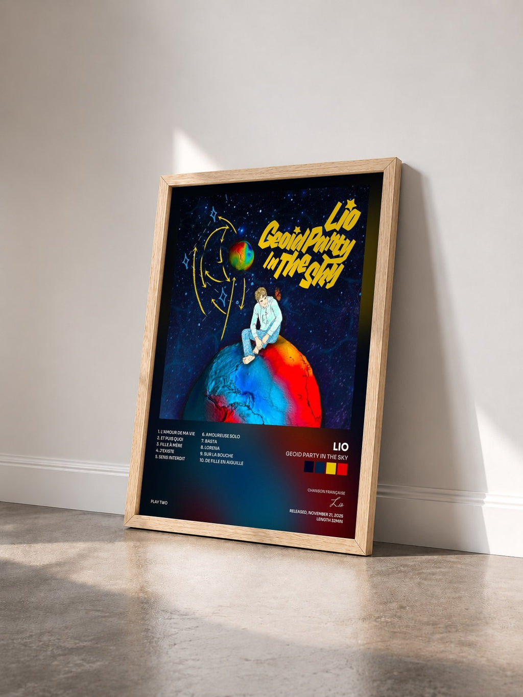 #bois Tableau de l'album Geoid Party in the Sky de Lio vu de trois quarts, cadre en bois brut