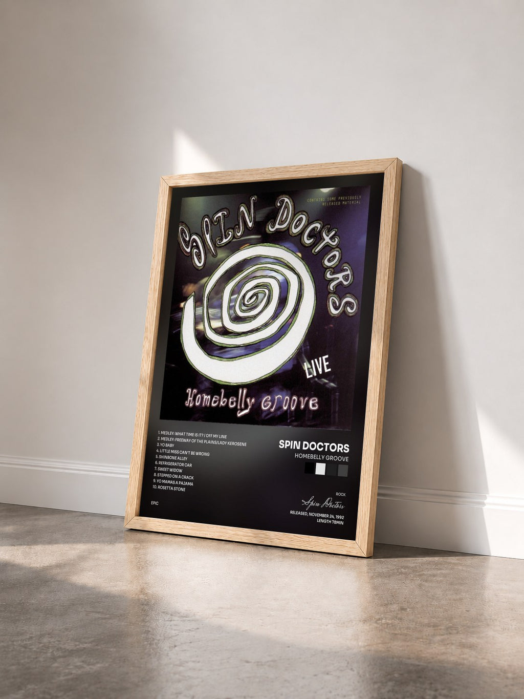 #bois Tableau de l'album HOMEBELLY GROOVE de Spin Doctors vu de trois quarts, cadre en bois brut