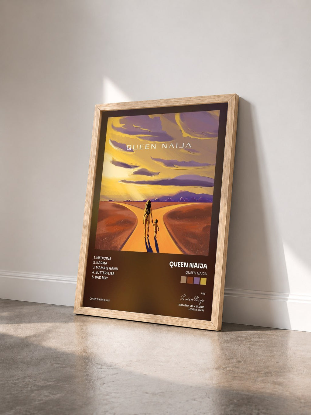 #bois Tableau de l'album Queen Naija de Queen Naija vu de trois quarts, cadre en bois brut