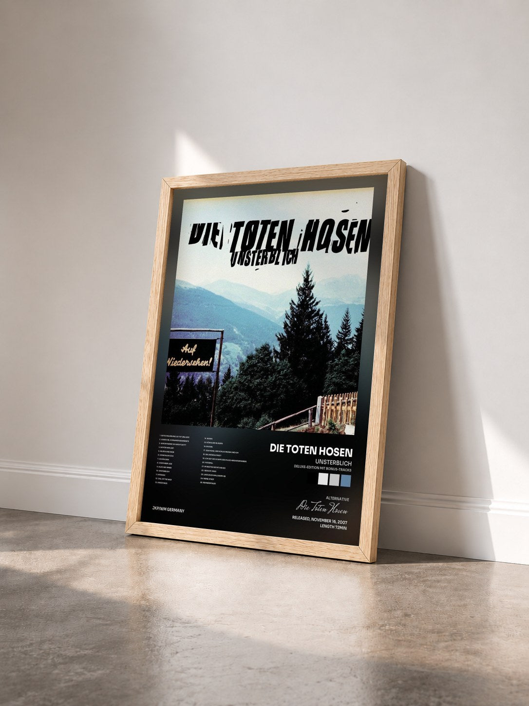 #bois Tableau de l'album Unsterblich (Deluxe-Edition mit Bonus-Tracks) de Die Toten Hosen vu de trois quarts, cadre en bois brut