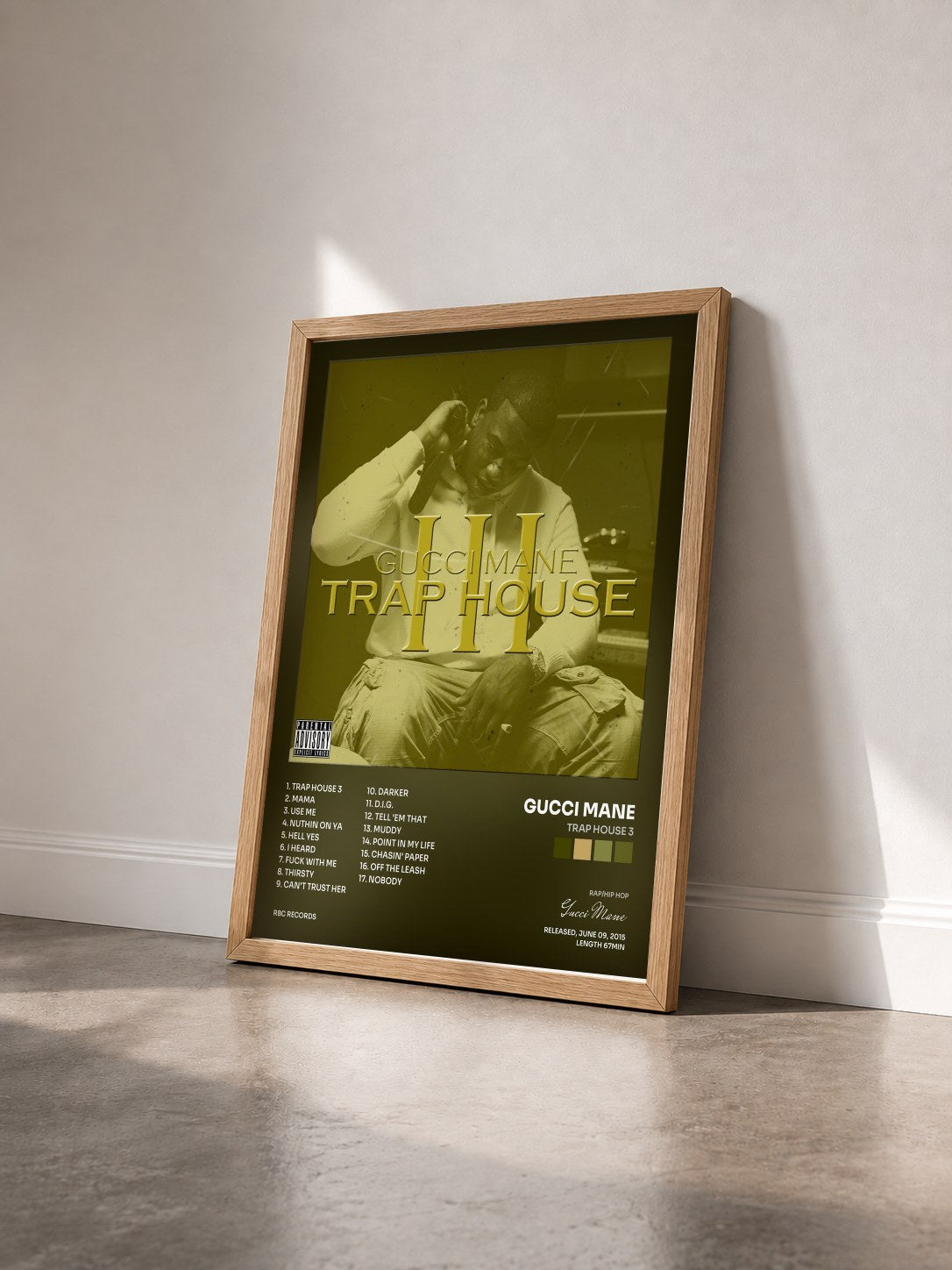 #bois Tableau de l'album Trap House 3 de Gucci Mane vu de trois quarts, cadre en bois brut