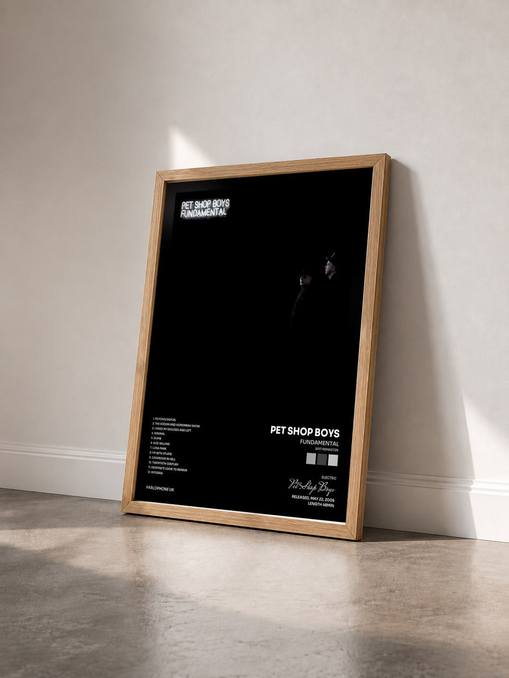 #bois Tableau de l'album Fundamental (2017 Remaster) de Pet Shop Boys vu de trois quarts, cadre en bois brut