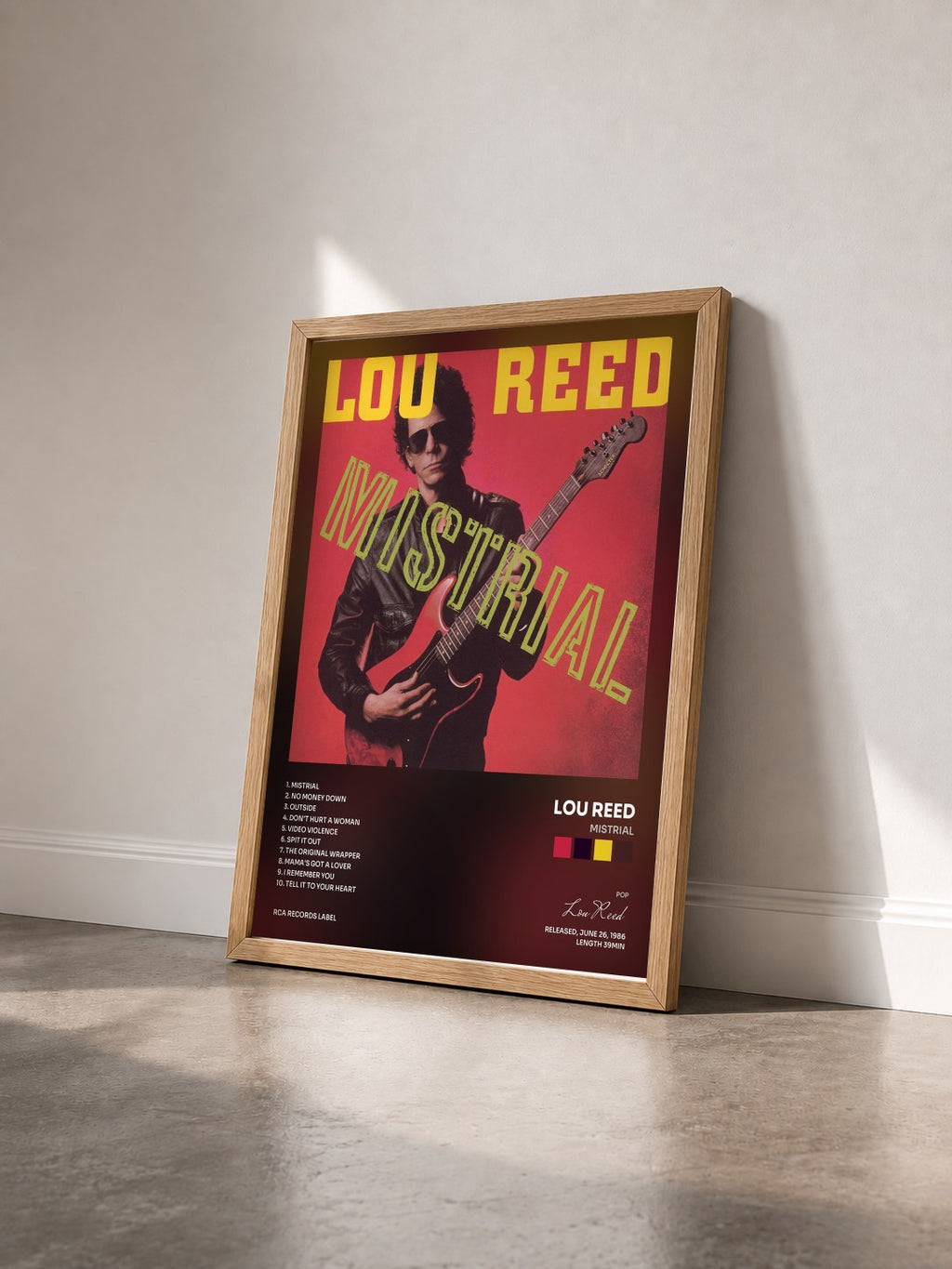 #bois Tableau de l'album Mistrial de Lou Reed vu de trois quarts, cadre en bois brut