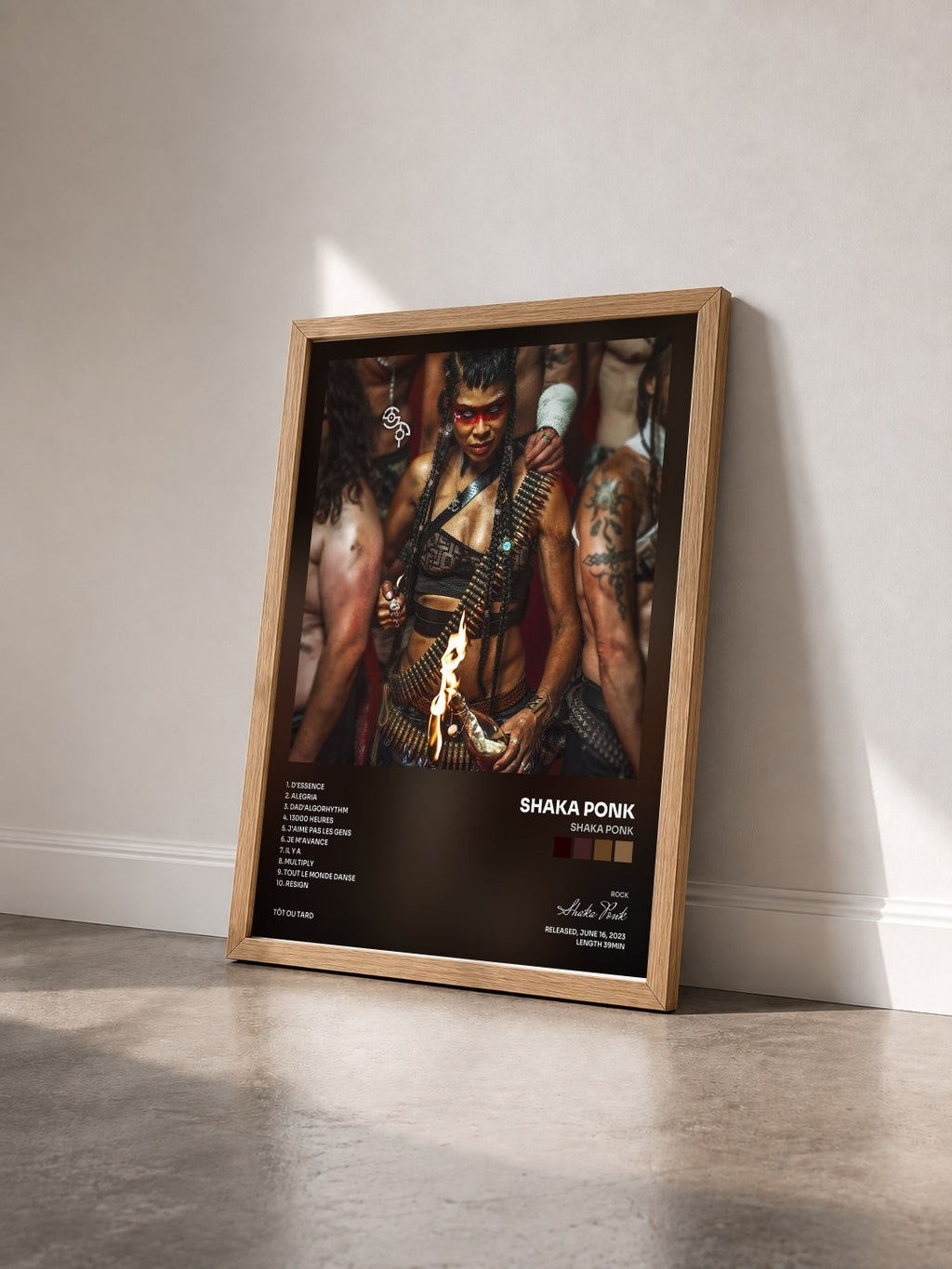 #bois Tableau de l'album Shaka Ponk de Shaka Ponk vu de trois quarts, cadre en bois brut