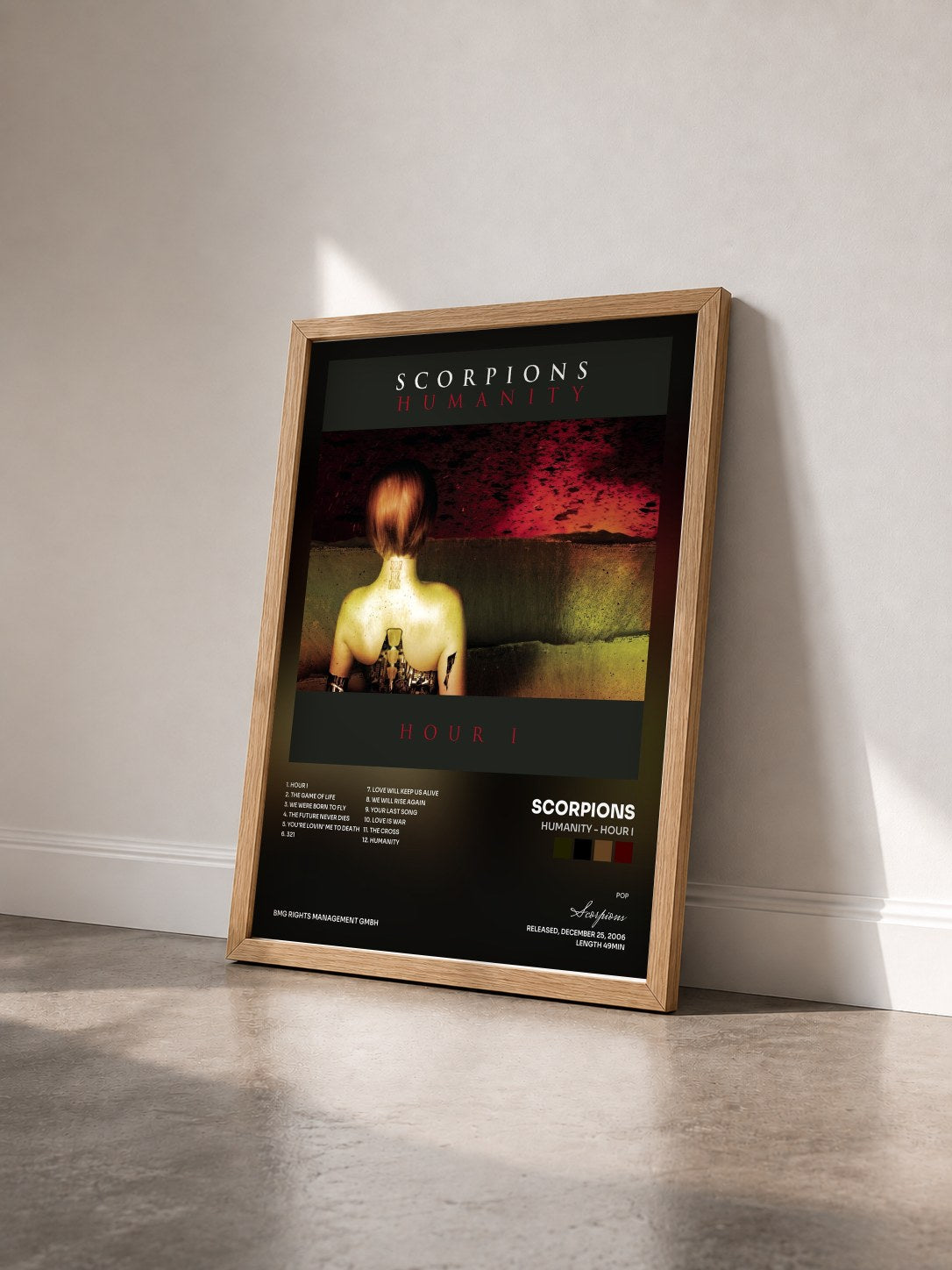 #bois Tableau de l'album Humanity - Hour I de Scorpions vu de trois quarts, cadre en bois brut