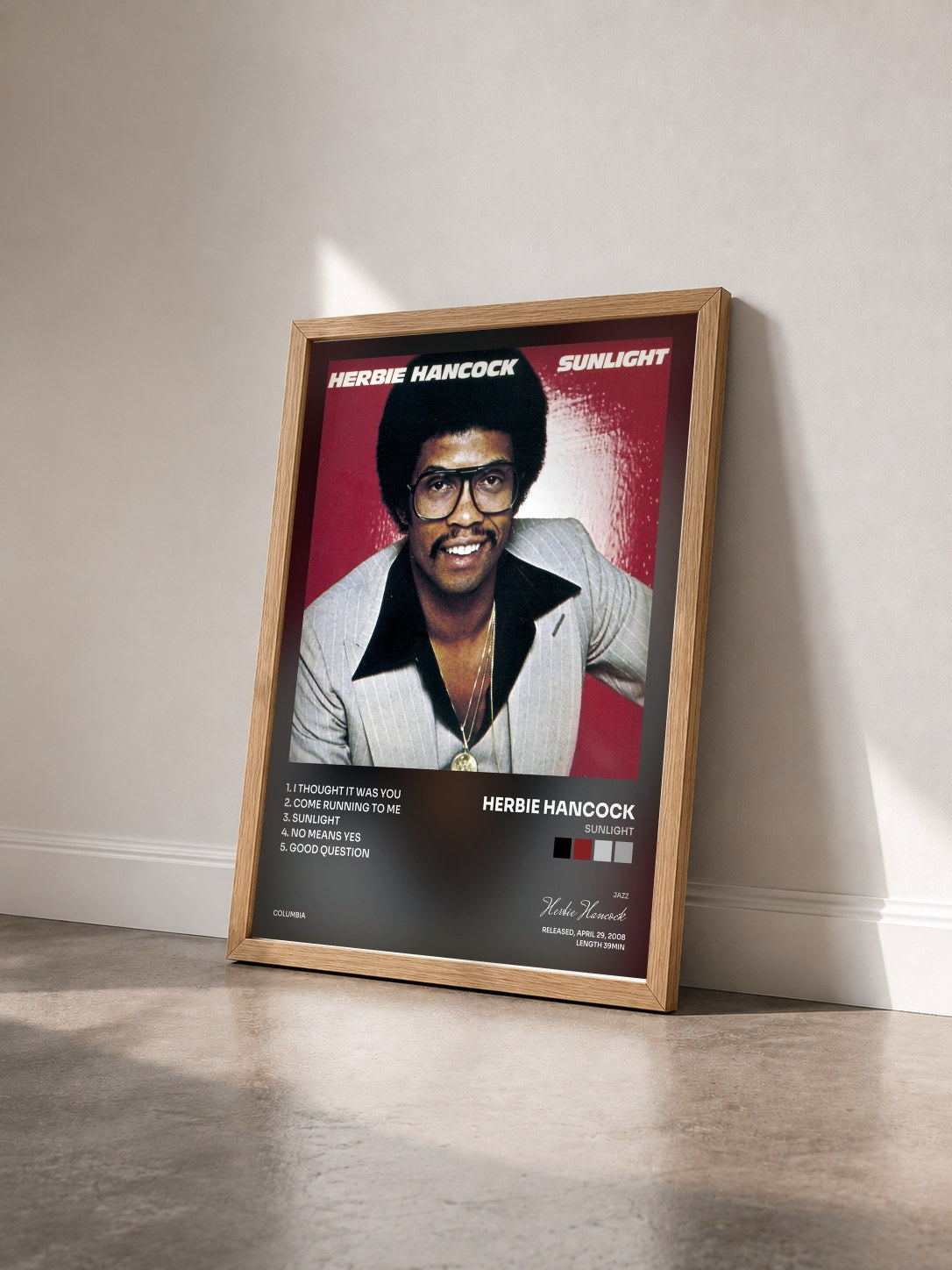 #bois Tableau de l'album Sunlight de Herbie Hancock vu de trois quarts, cadre en bois brut