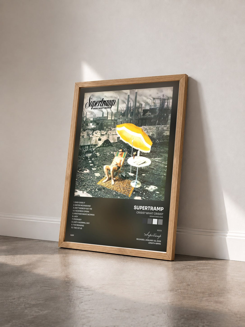 #bois Tableau de l'album Crisis? What Crisis? (Remastered 2025) de Supertramp vu de trois quarts, cadre en bois brut