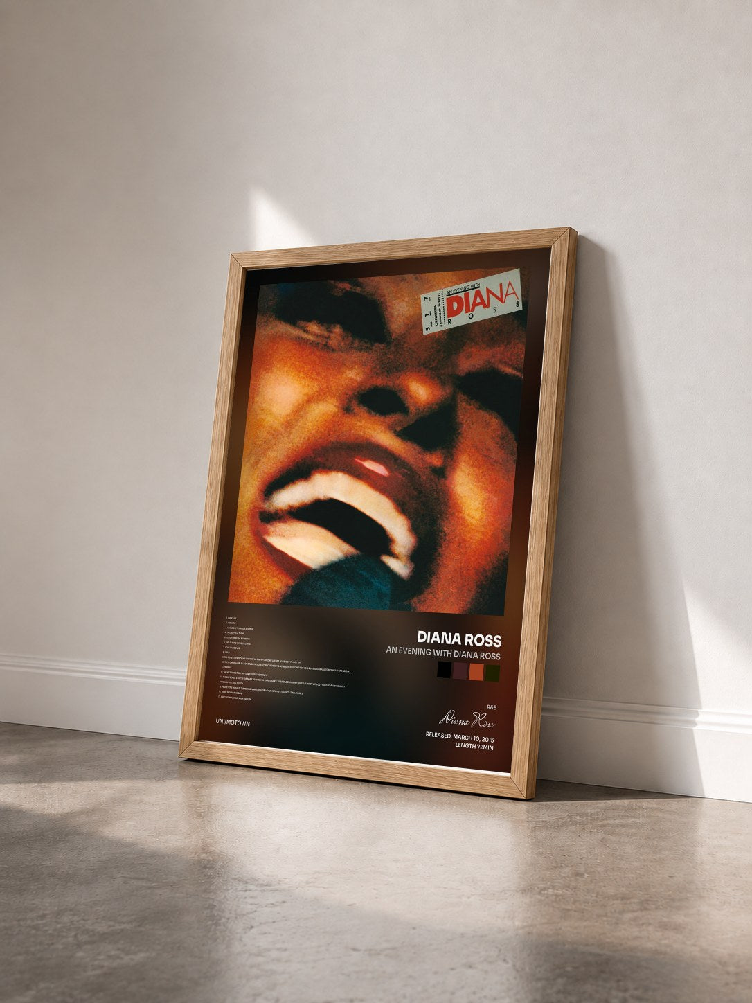 #bois Tableau de l'album An Evening With Diana Ross de Diana Ross vu de trois quarts, cadre en bois brut