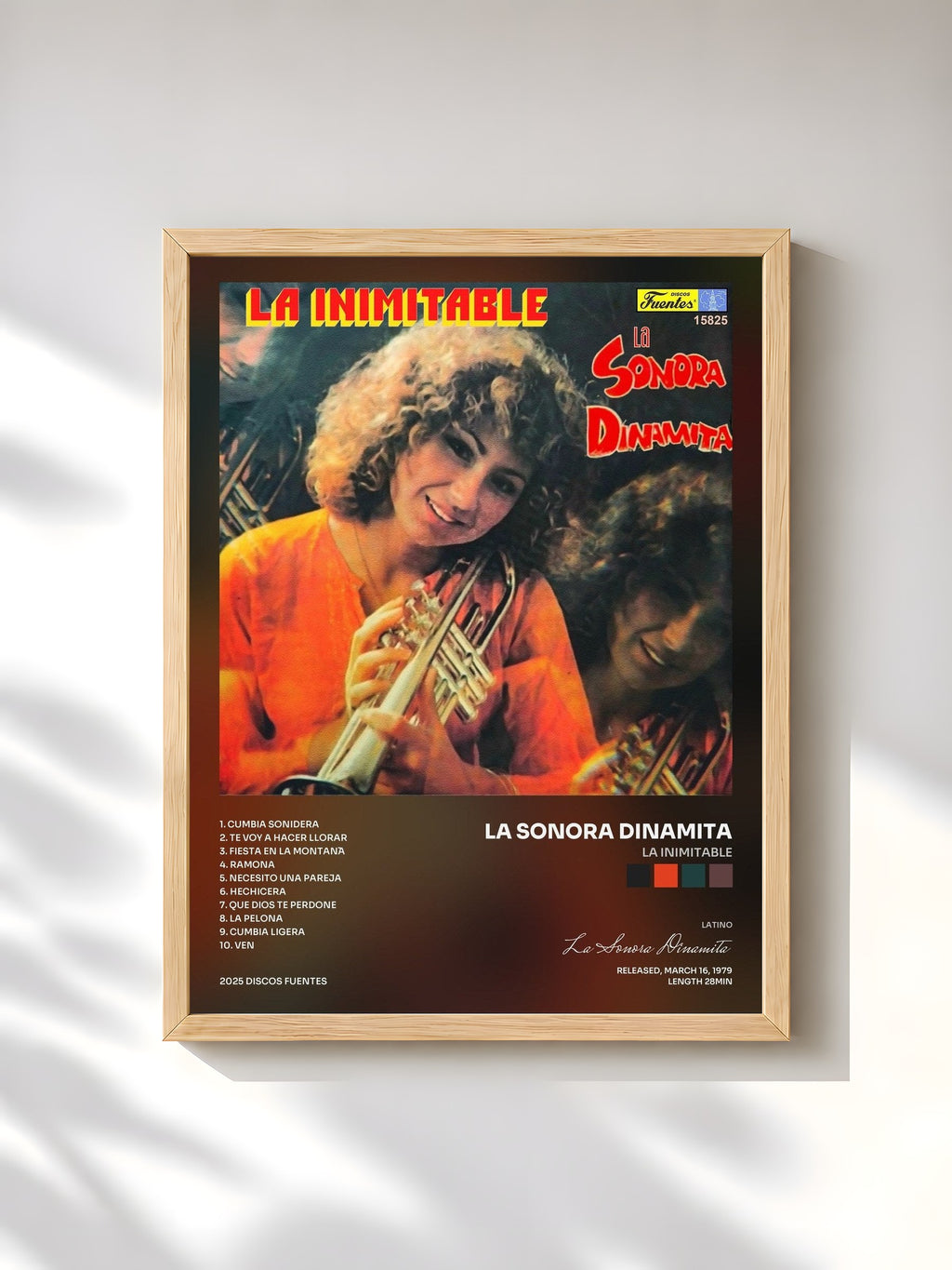 #bois Tableau de l'album La Inimitable de La Sonora Dinamita, cadre en bois brut, imprimé et encadré en France