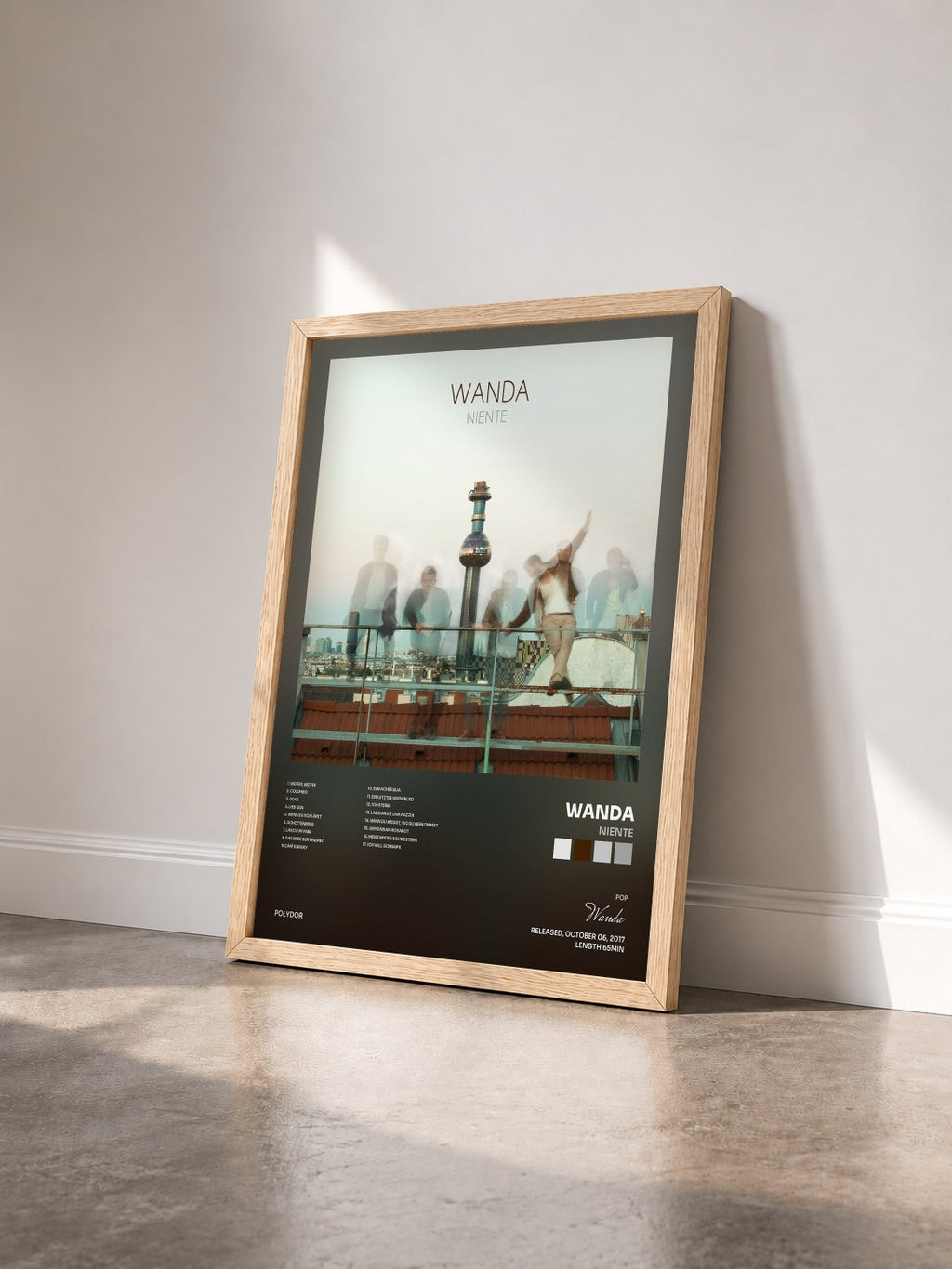 #bois Tableau de l'album Niente de Wanda vu de trois quarts, cadre en bois brut