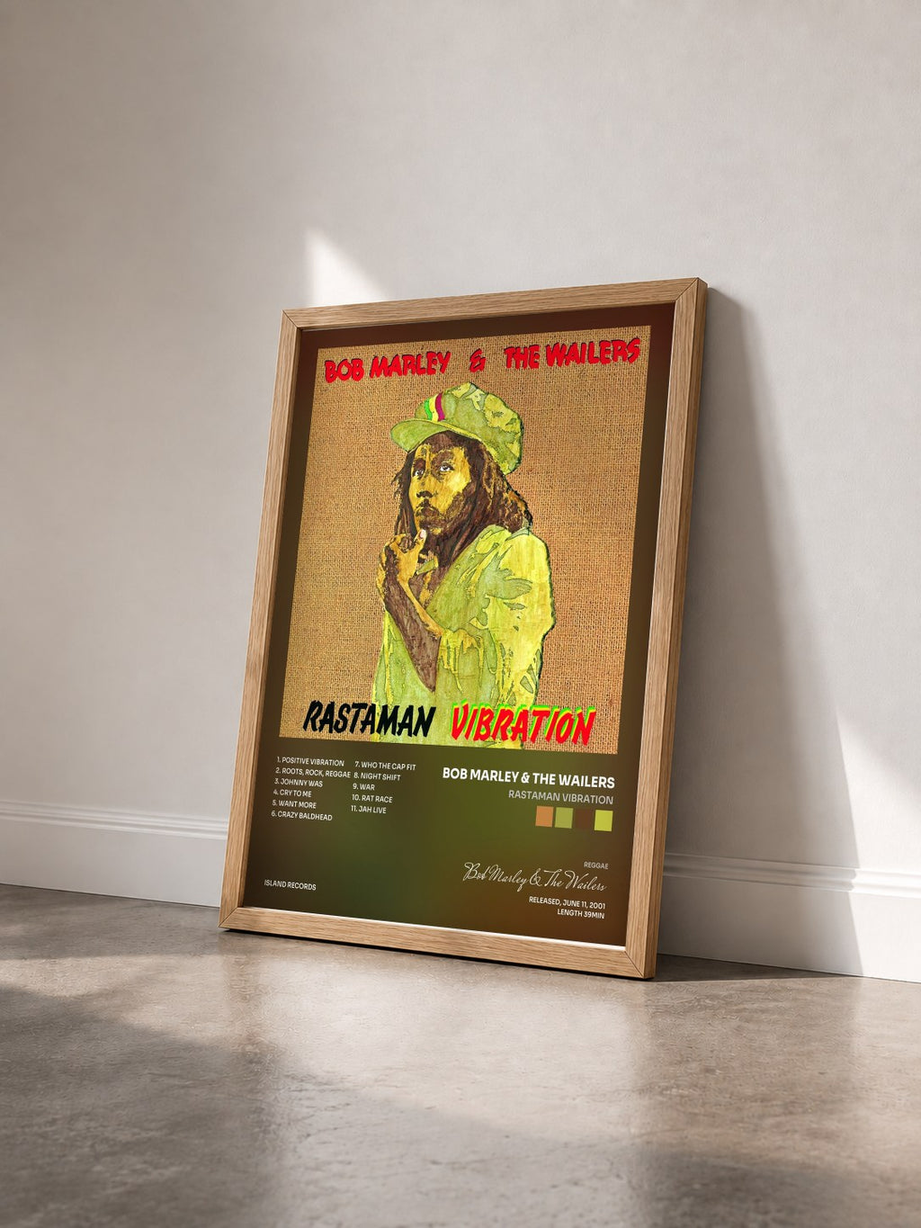 #bois Tableau de l'album Rastaman Vibration de Bob Marley & The Wailers vu de trois quarts, cadre en bois brut