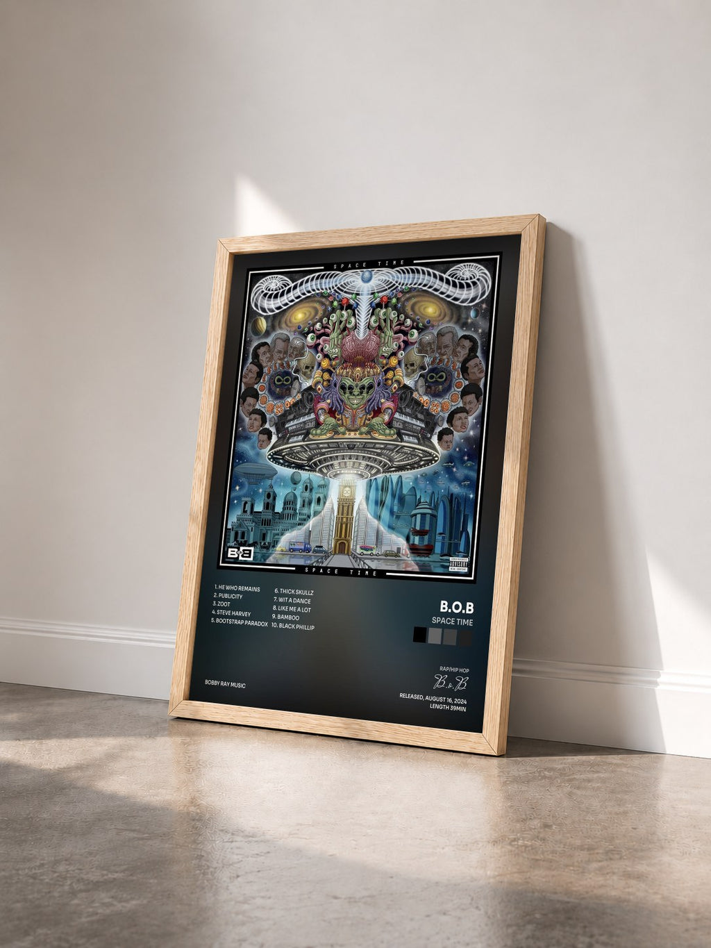#bois Tableau de l'album Space Time de B.o.B vu de trois quarts, cadre en bois brut