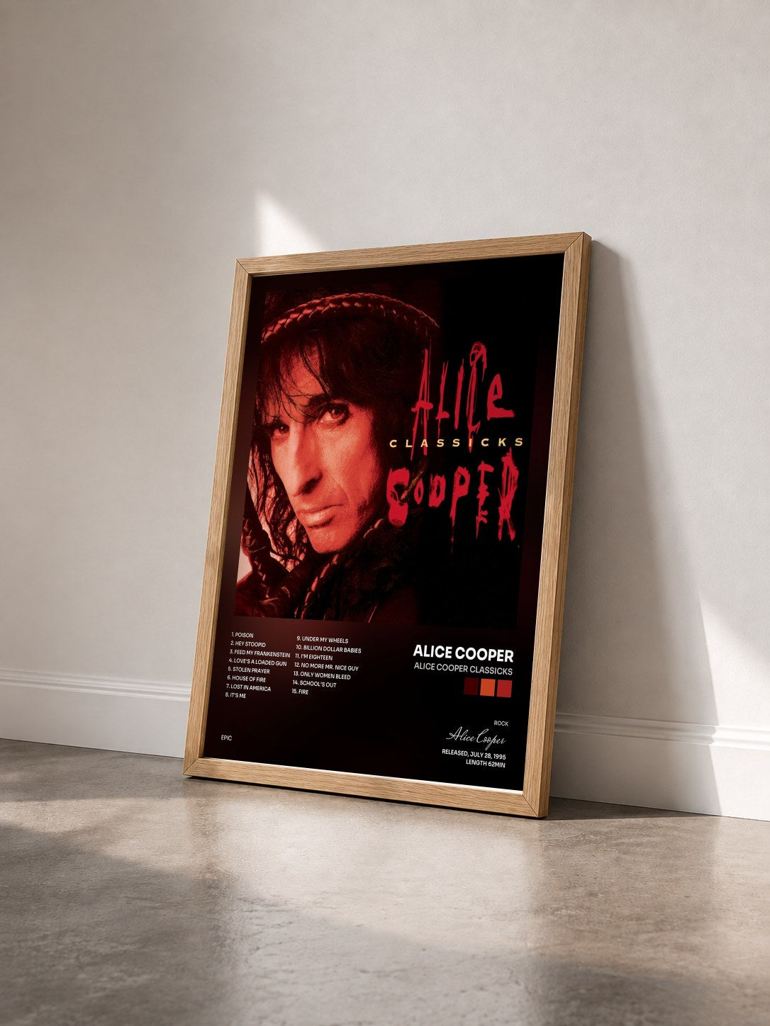 #bois Tableau de l'album Alice Cooper Classicks de Alice Cooper vu de trois quarts, cadre en bois brut