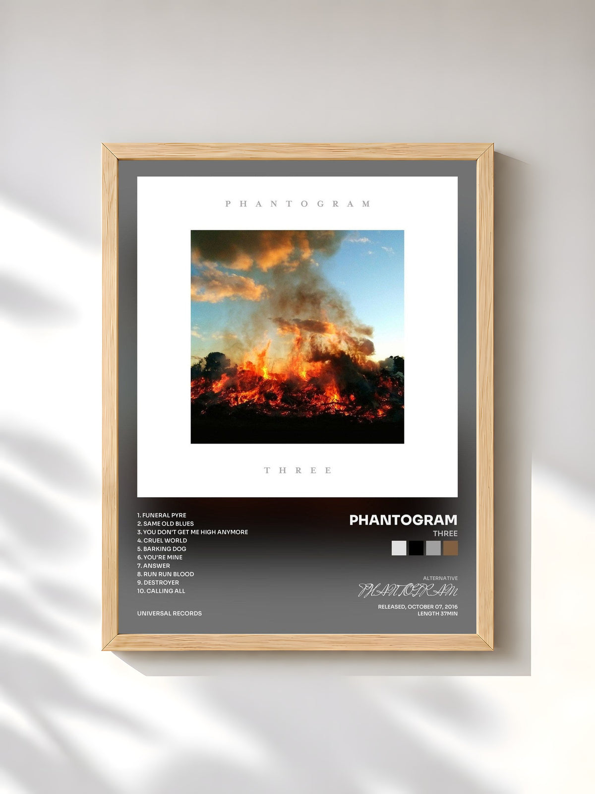 #bois Tableau de l'album Three de PHANTOGRAM, cadre en bois brut, imprimé et encadré en France