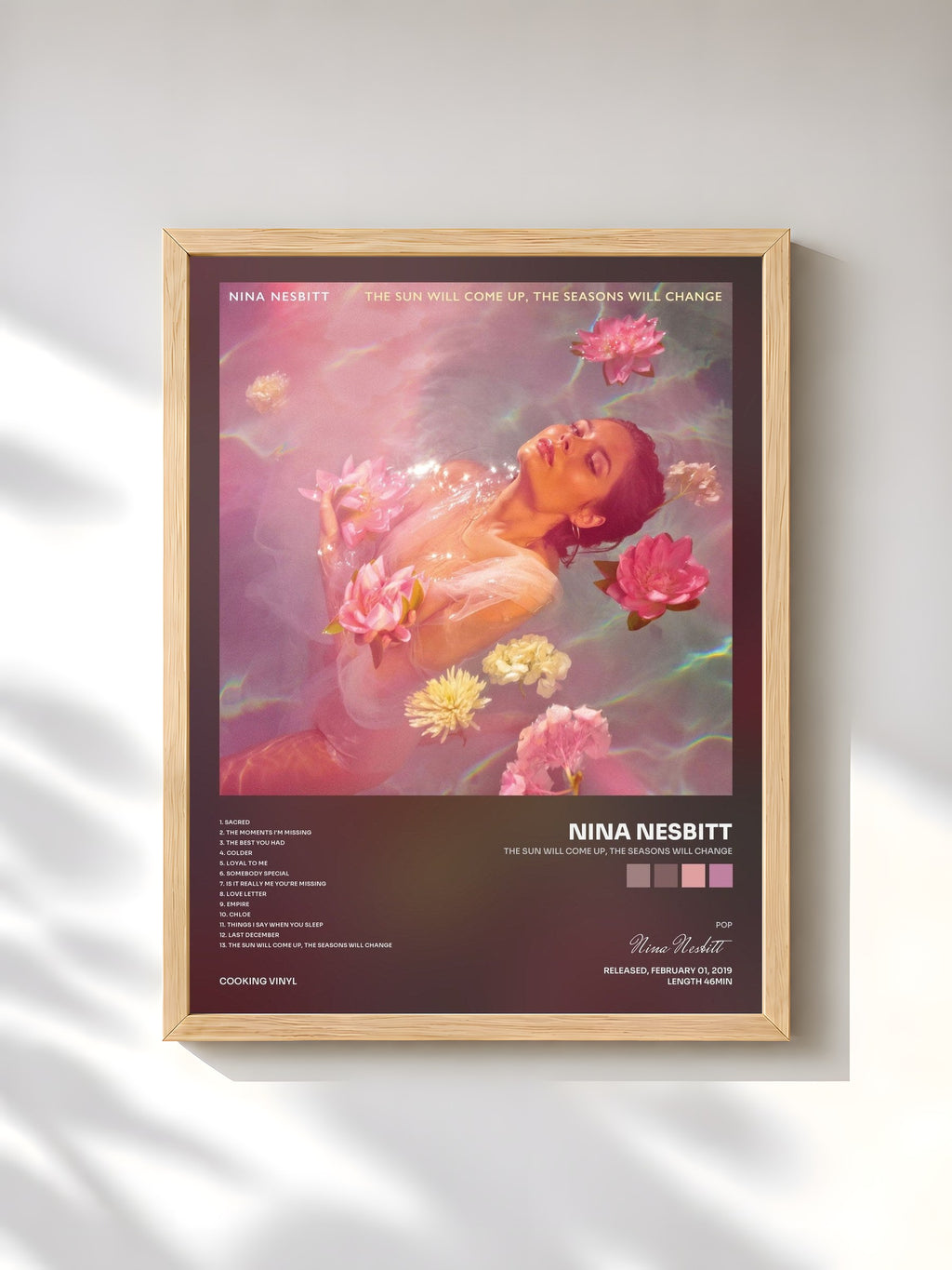 #bois Tableau de l'album The Sun Will Come up, The Seasons Will Change de Nina Nesbitt, cadre en bois brut, imprimé et encadré en France