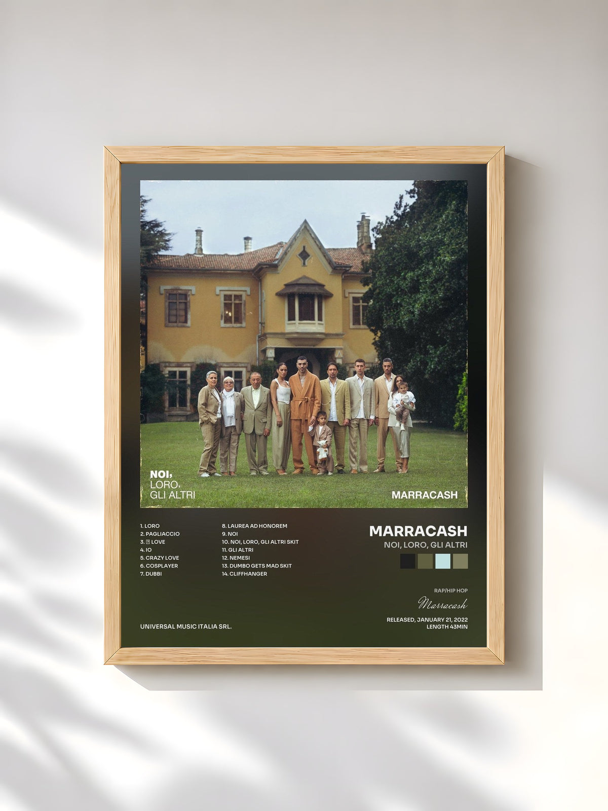 #bois Tableau de l'album NOI, LORO, GLI ALTRI de Marracash, cadre en bois brut, imprimé et encadré en France