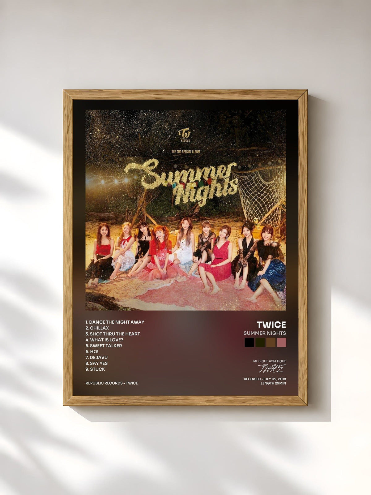 #bois Tableau de l'album Summer Nights de TWICE, cadre en bois brut, imprimé et encadré en France